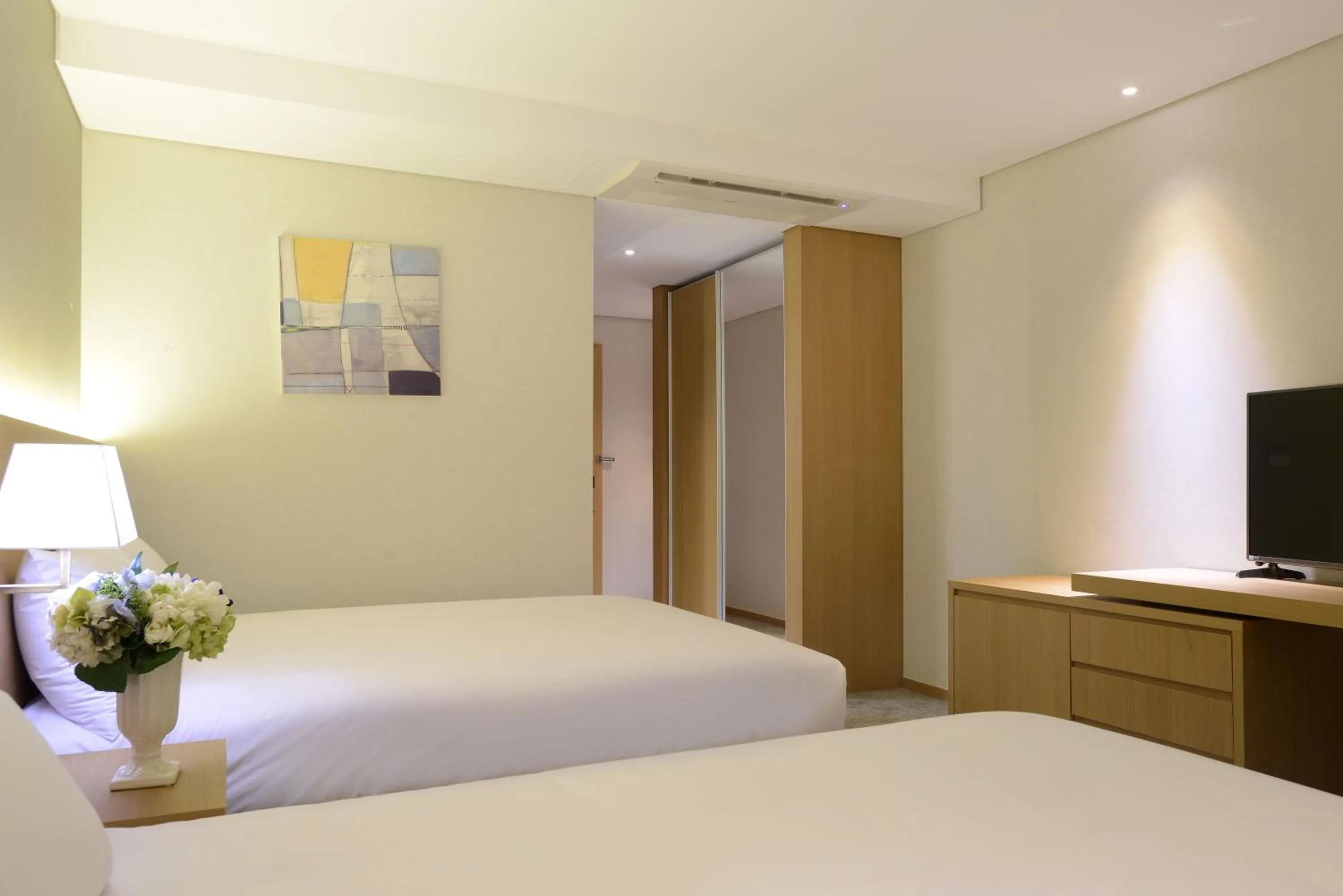 Photo of the whole room, Bed in Astar Hotel