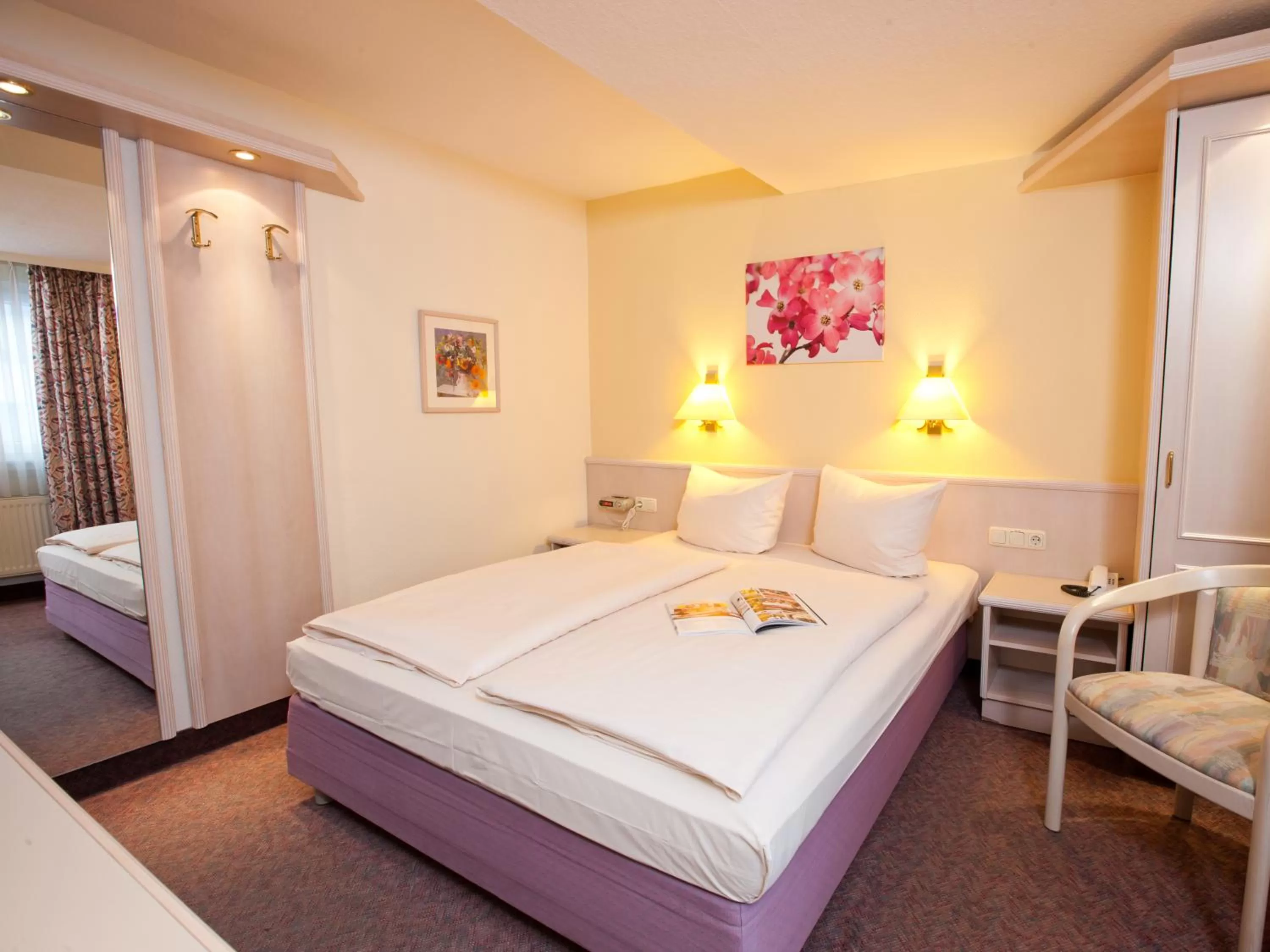 Photo of the whole room in Hotel Traube Rüdesheim