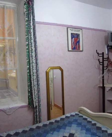 Bedroom, Bed in Hotel d'Orléans Paris Gare de l'Est