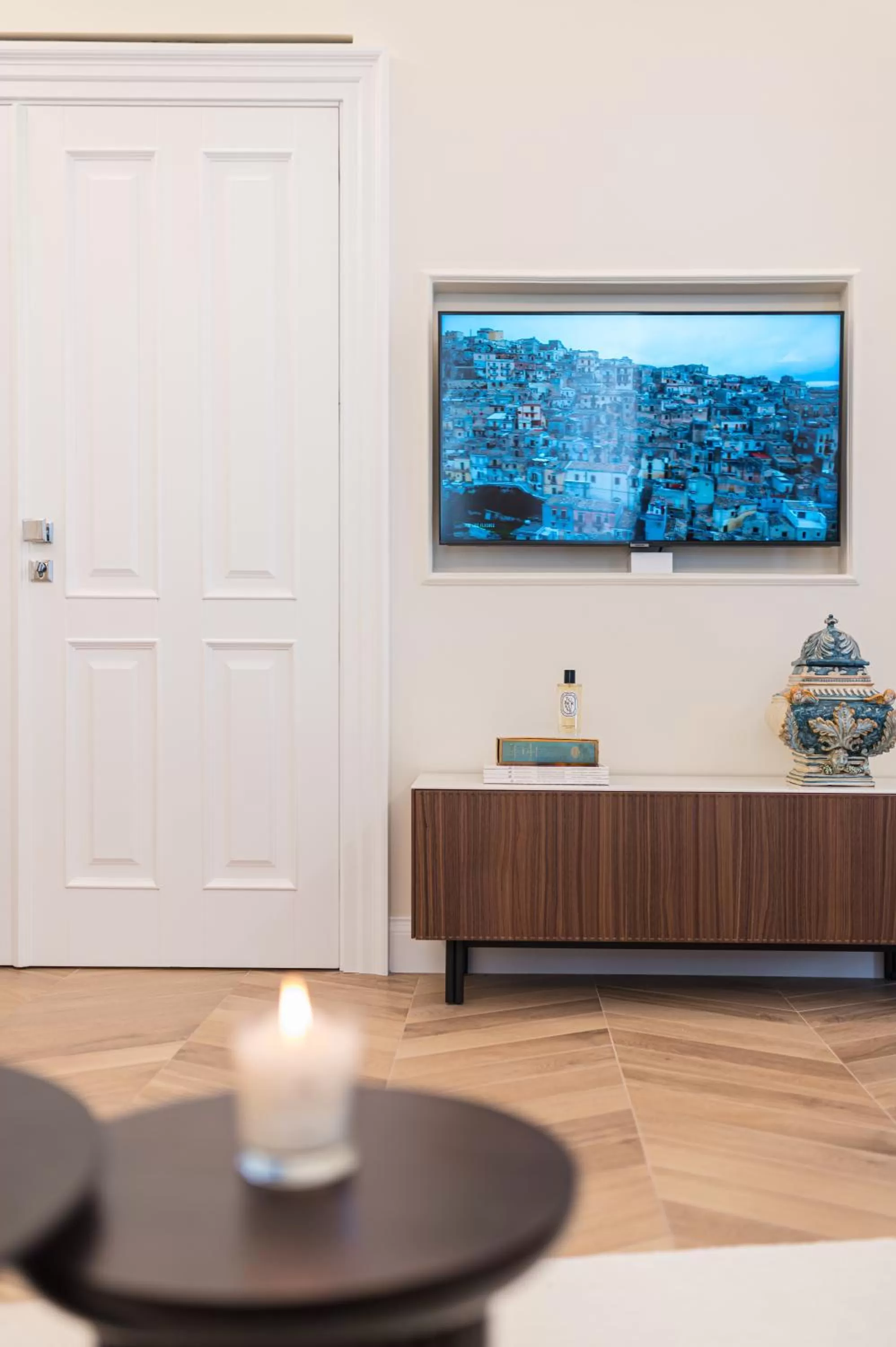 Seating area in Naxi Suites