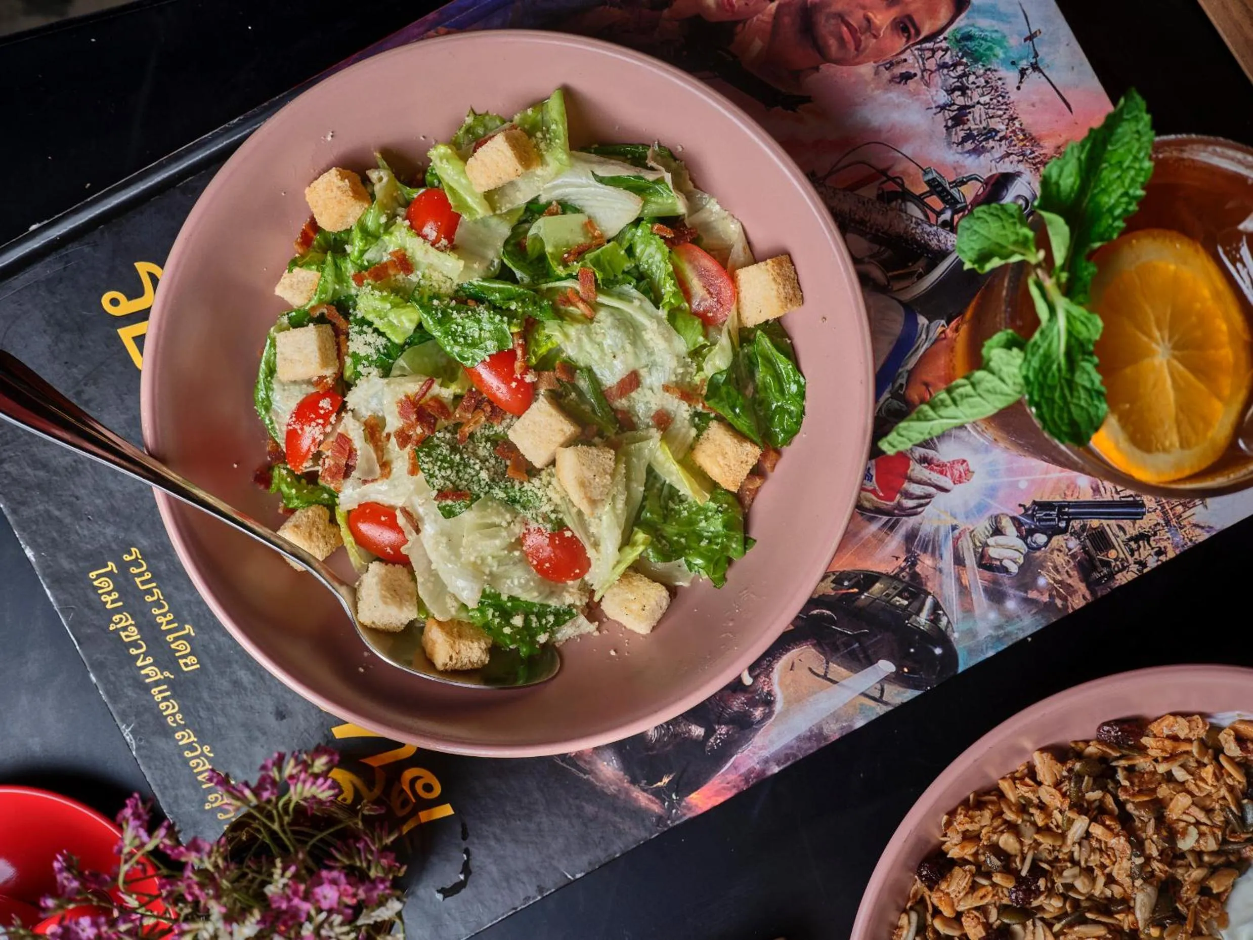 Food in Prince Theatre Heritage Stay Hostel - Silom