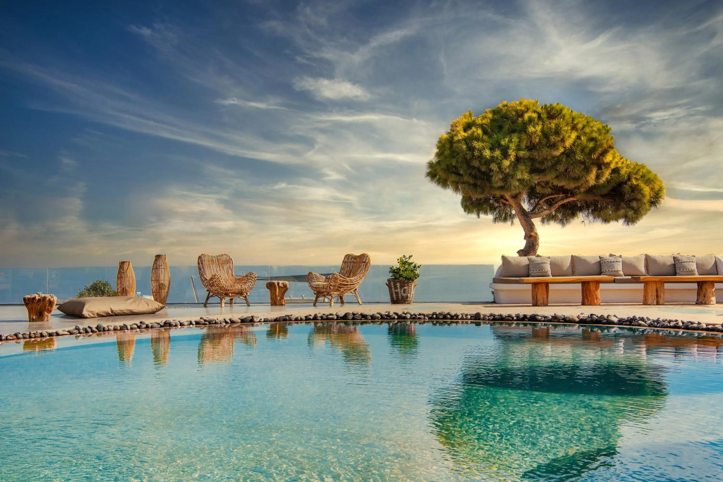 Swimming pool in San Marino Suites by Calm Collection