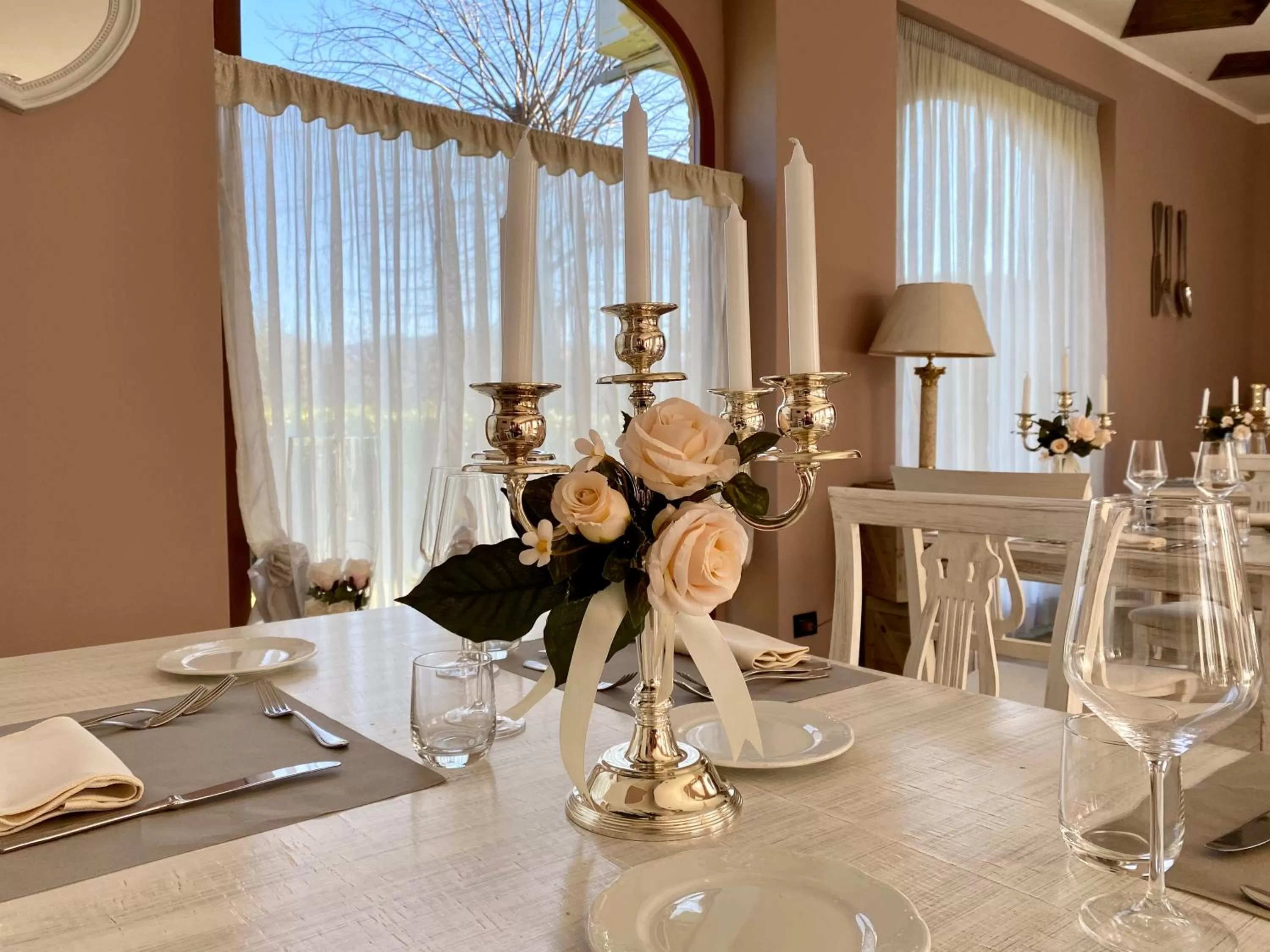 Restaurant/places to eat in Park Hotel Imperatore Adriano