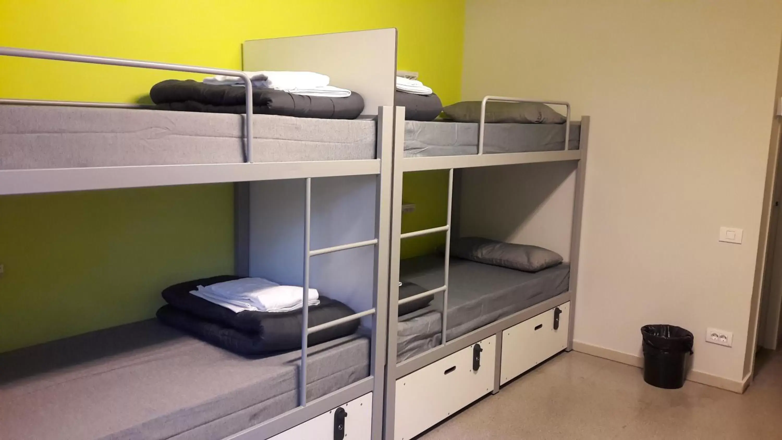 Barcelona Pere Tarrés Youth Hostel Barcelona Pere Tarrés Youth Hostel