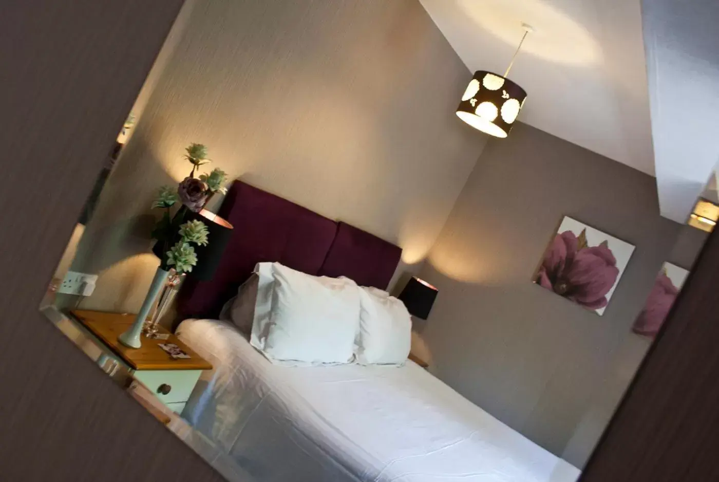 Deluxe Double or Twin Room in The Sherwood, No 11, Deluxe Double or Twin Room in The Sherwood, No 11,