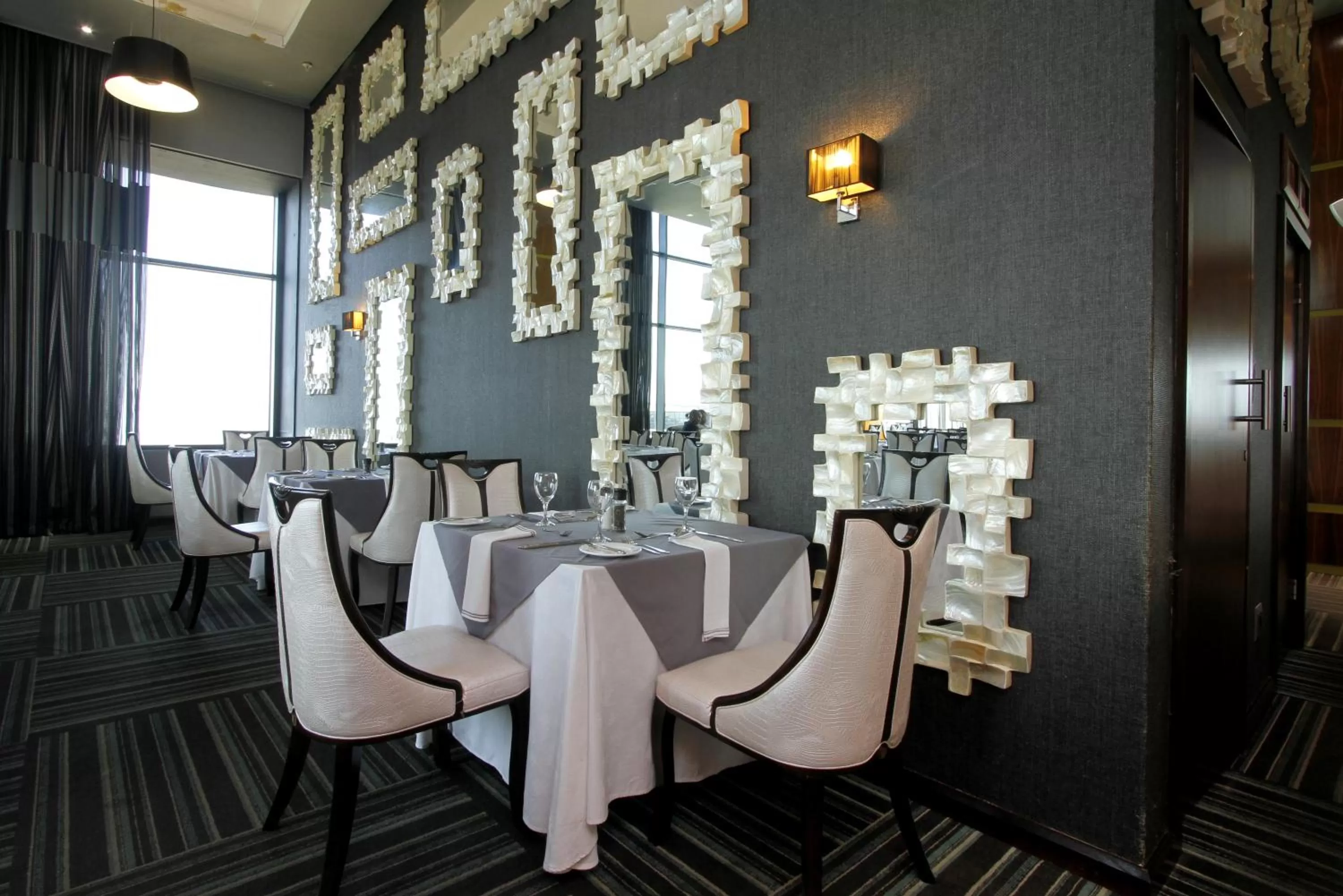 Restaurant/places to eat in Coastlands Umhlanga Hotel and Convention Centre