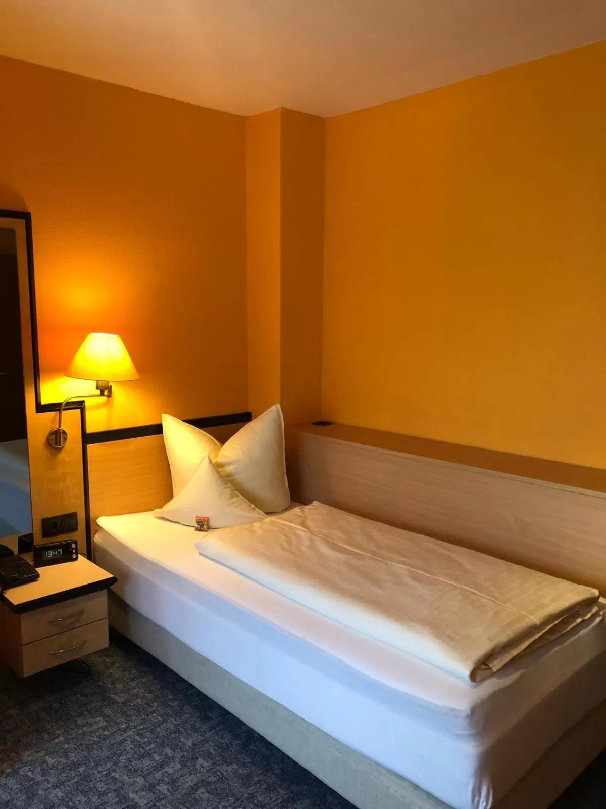 Photo of the whole room, Bed in Hotel Windspiel