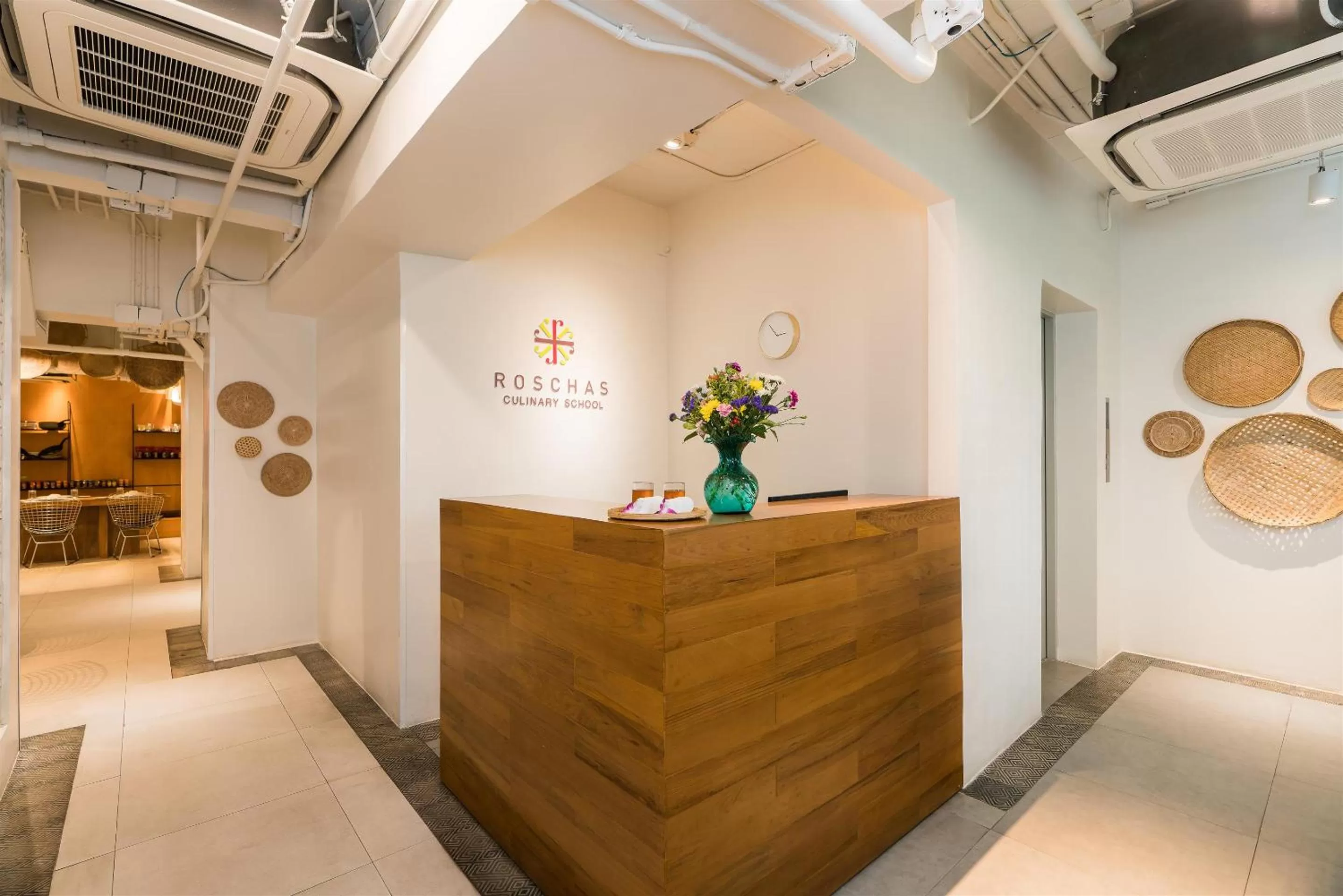 Activities in Akara Hotel