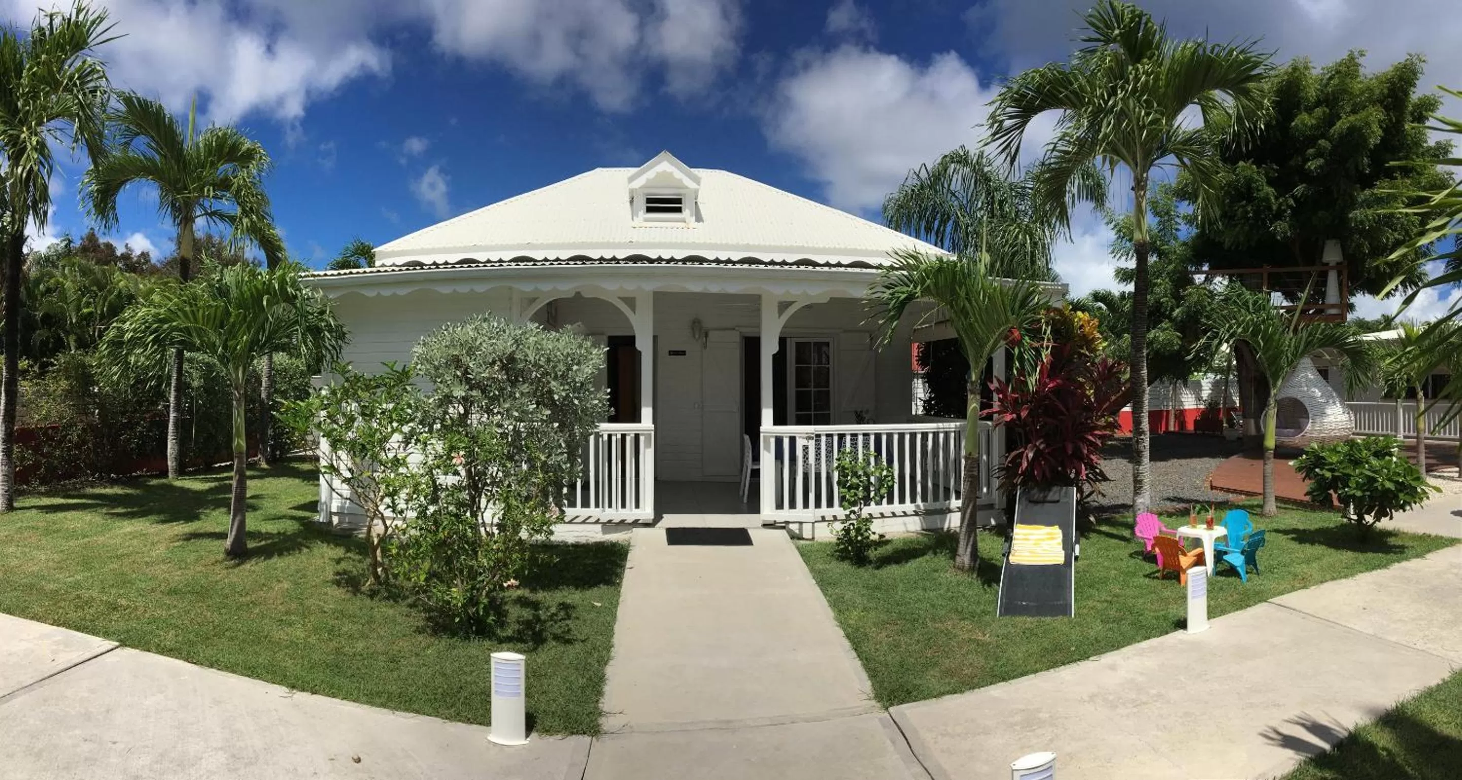 View (from property/room), Property Building in Chambres d'hôtes et villas chez Flo