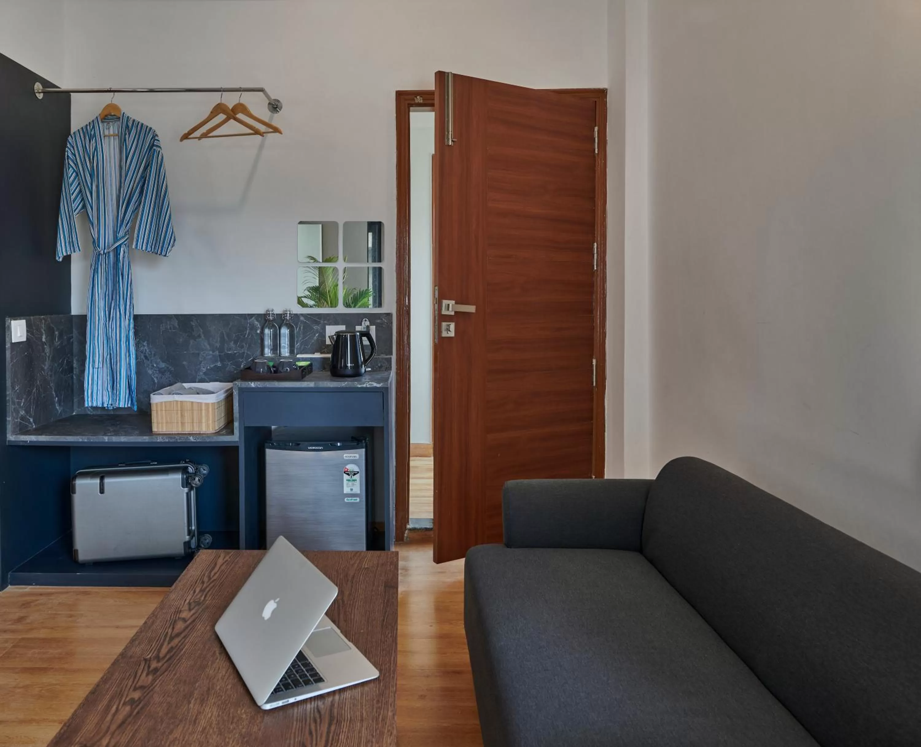 Seating area in Poshtel VNS