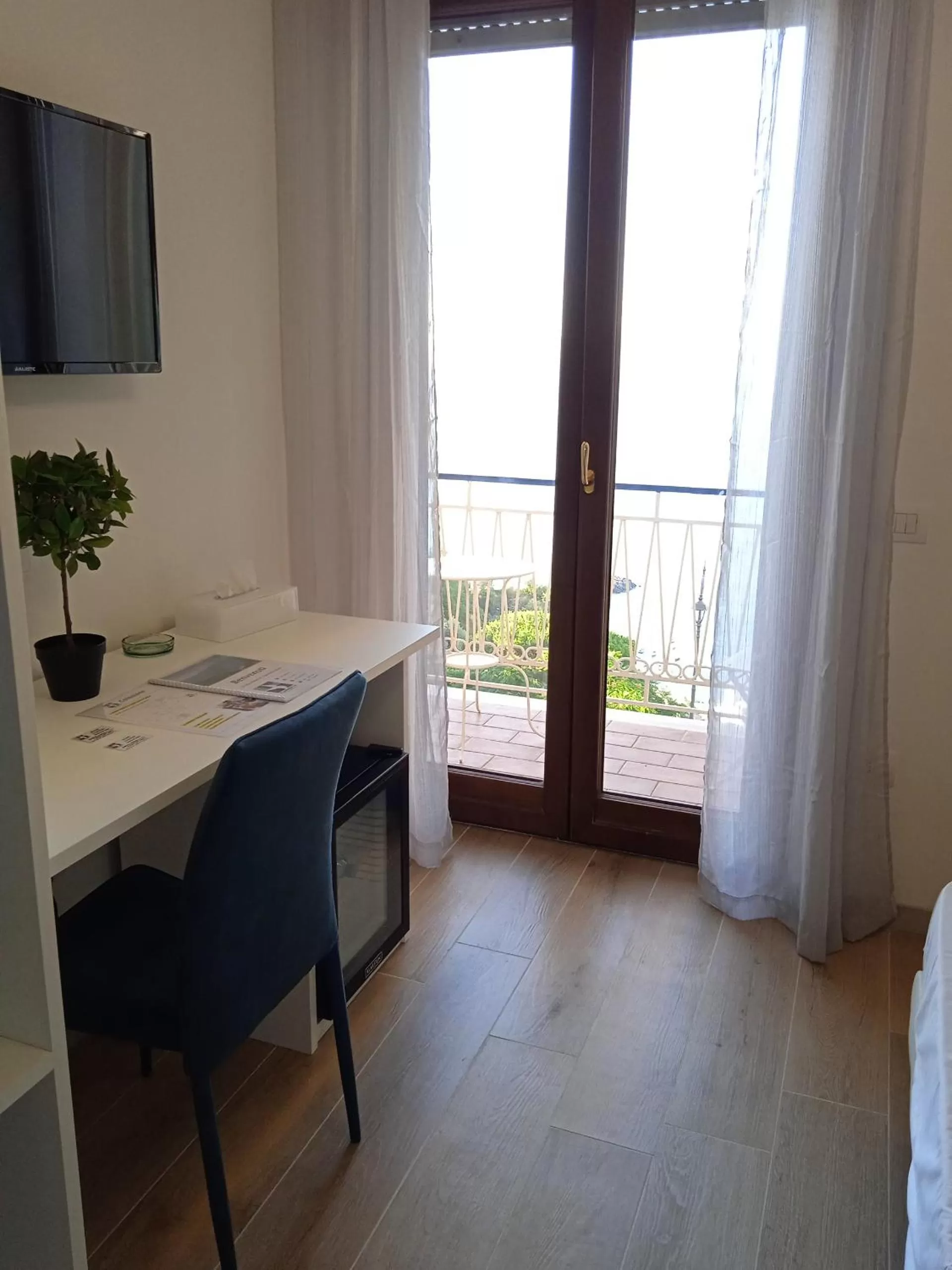 Photo of the whole room in Filangieri 23 - Luxury B&B - Sorrento Coast