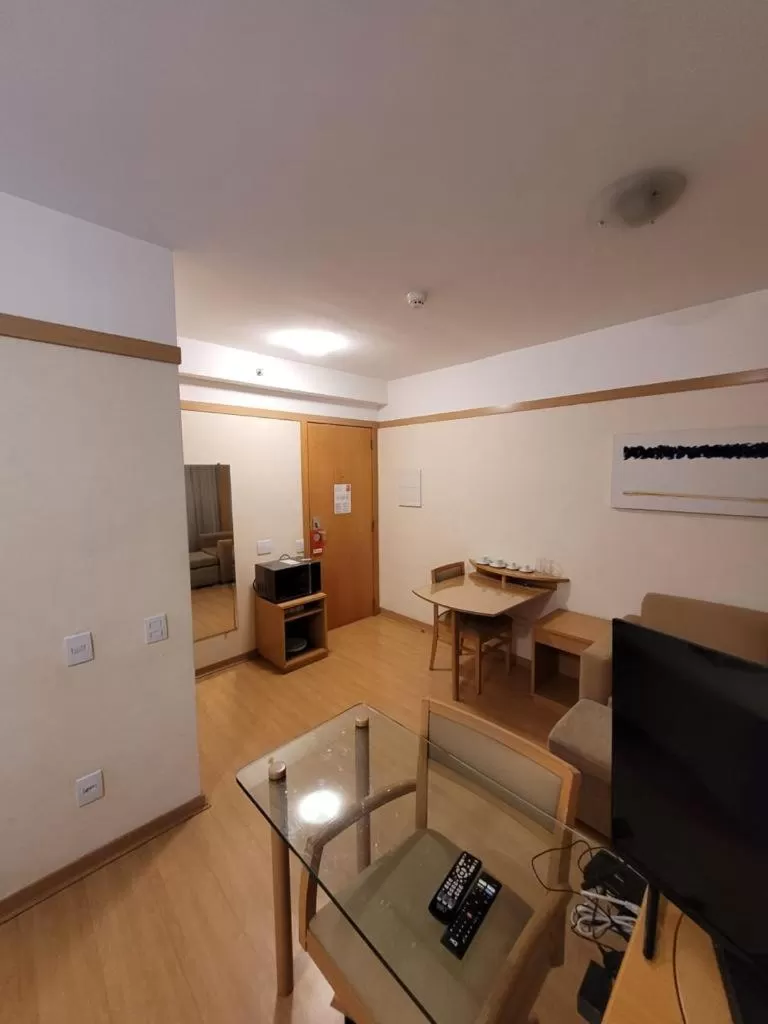 Seating area, Kitchen/Kitchenette in Studio Paulista Bela Cintra