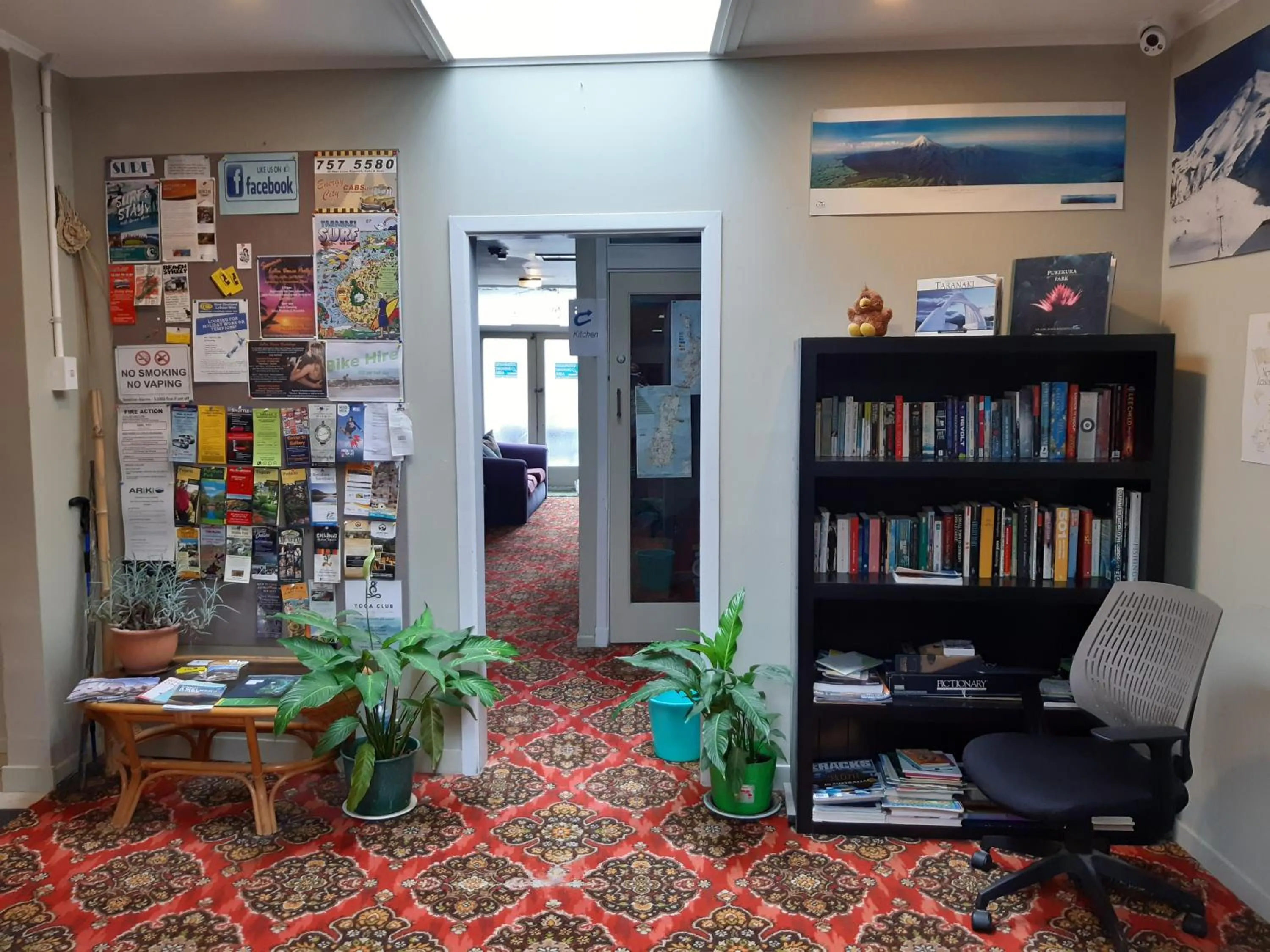 Library in Ariki Backpackers