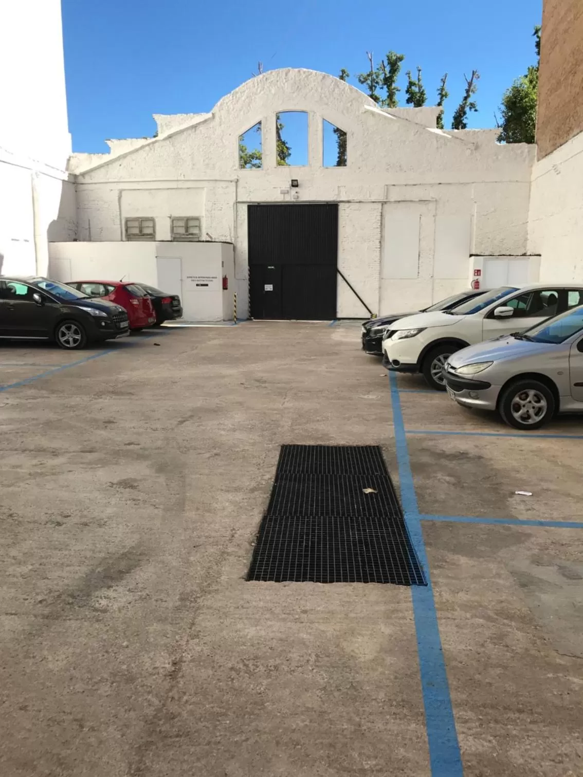 Area and facilities in Doña Lola