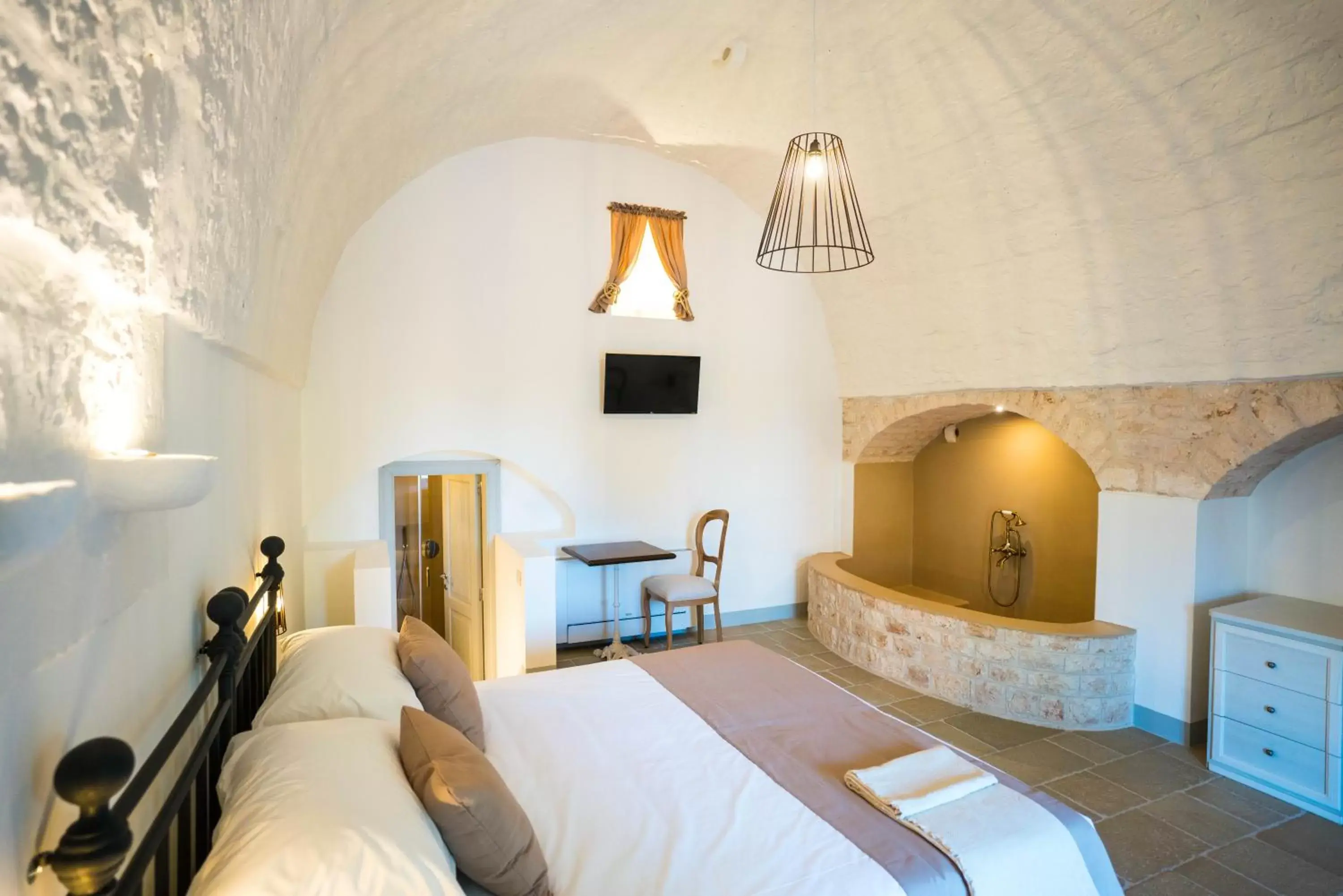 Junior Suite - single occupancy in Borgo Cozzana Junior Suite - single occupancy in Borgo Cozzana