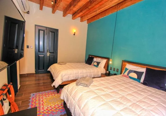 Bed in Antigua Trece Hotel Fusión & SPA