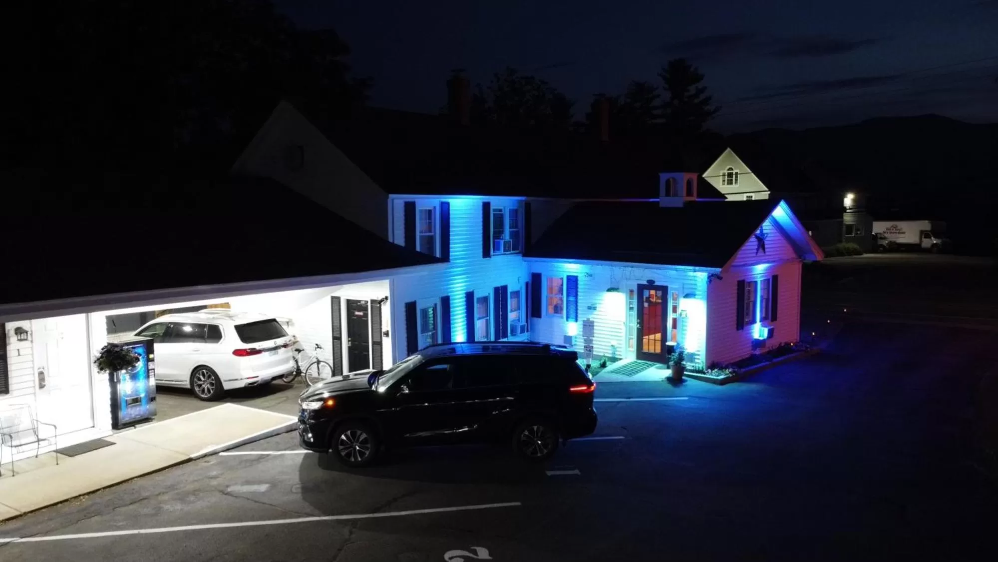 Property building in Colonial Motel