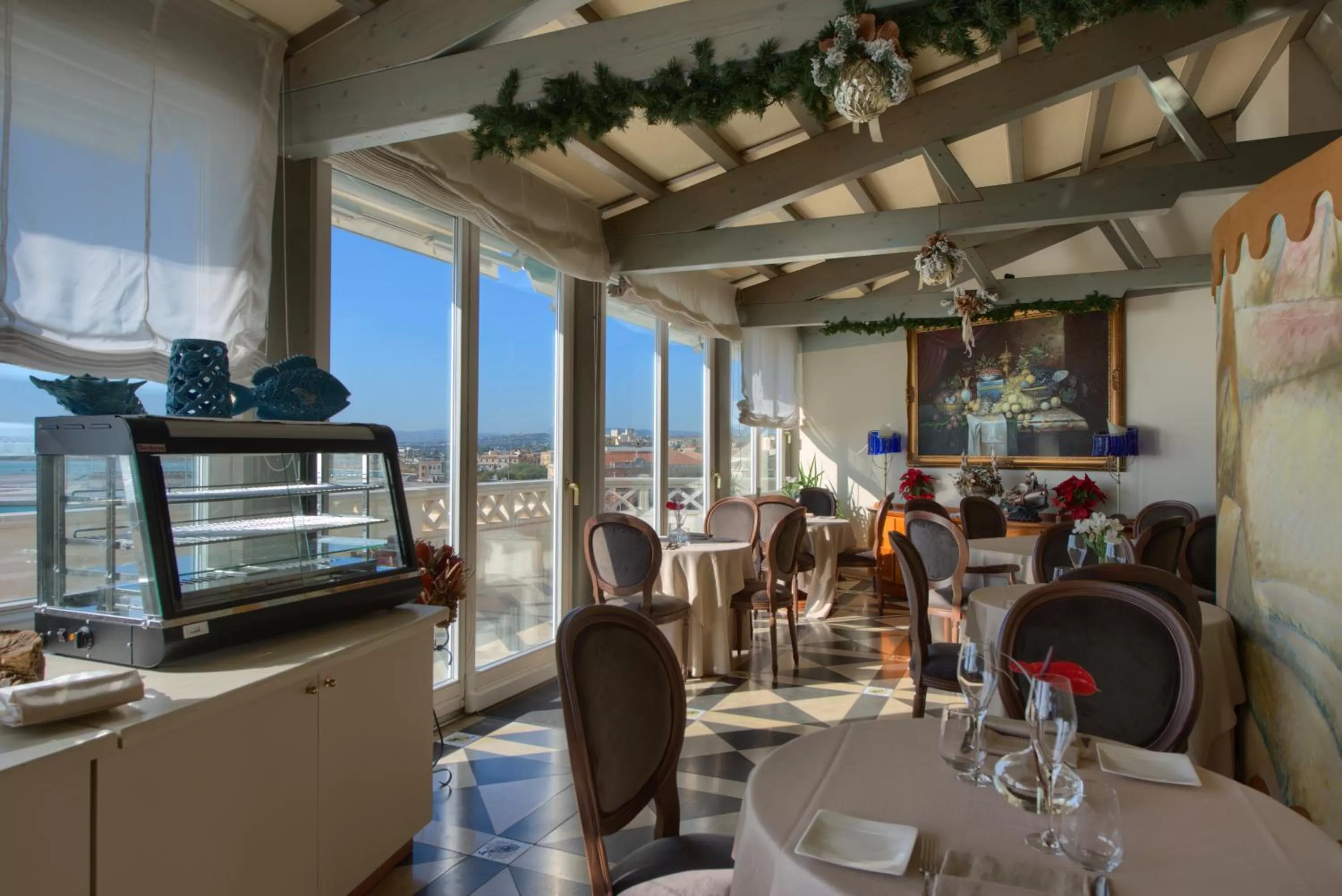 Restaurant/places to eat in Grand Hotel Ortigia