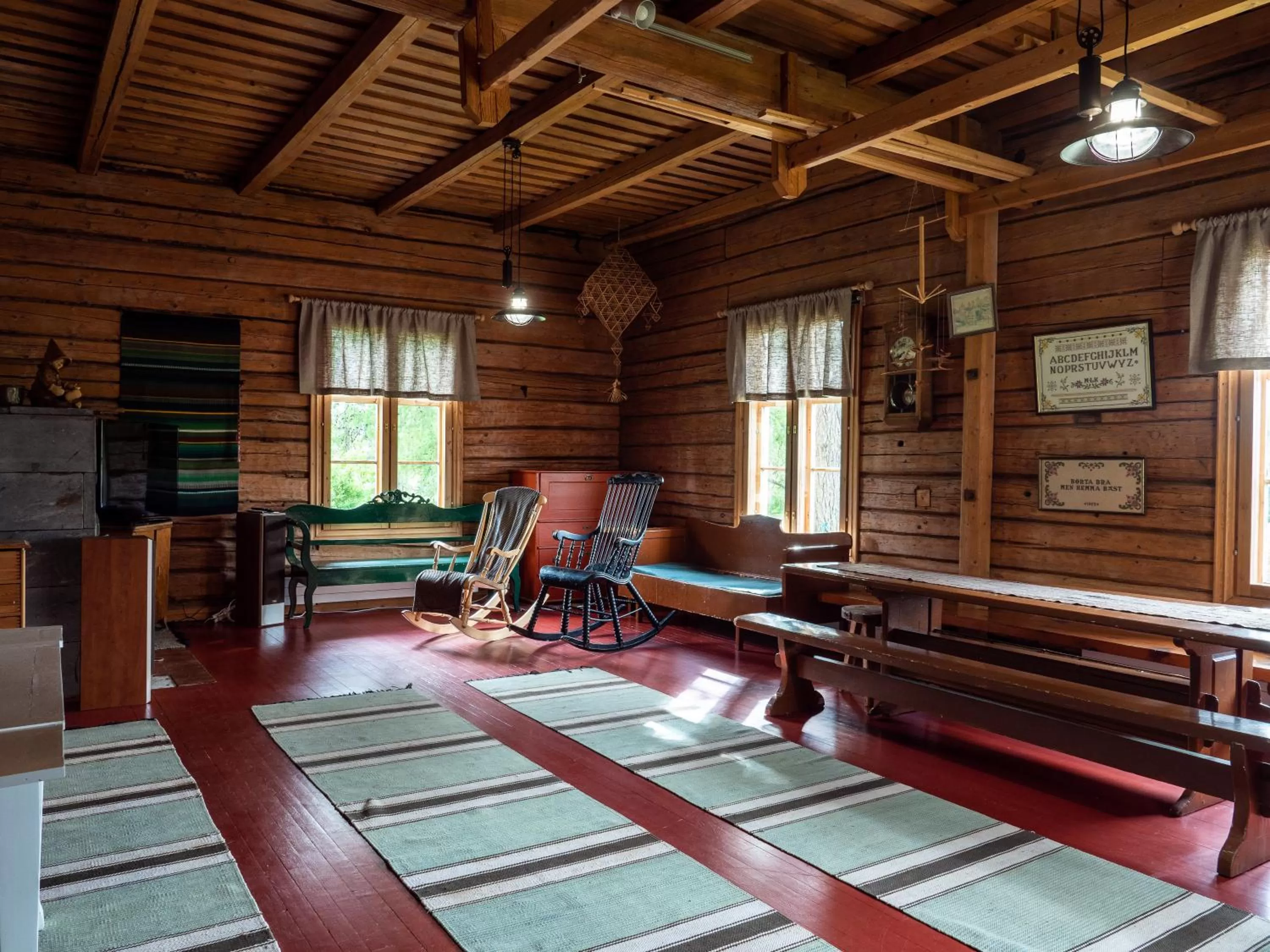 Seating area in Haapala Brewery restaurant and accommodation