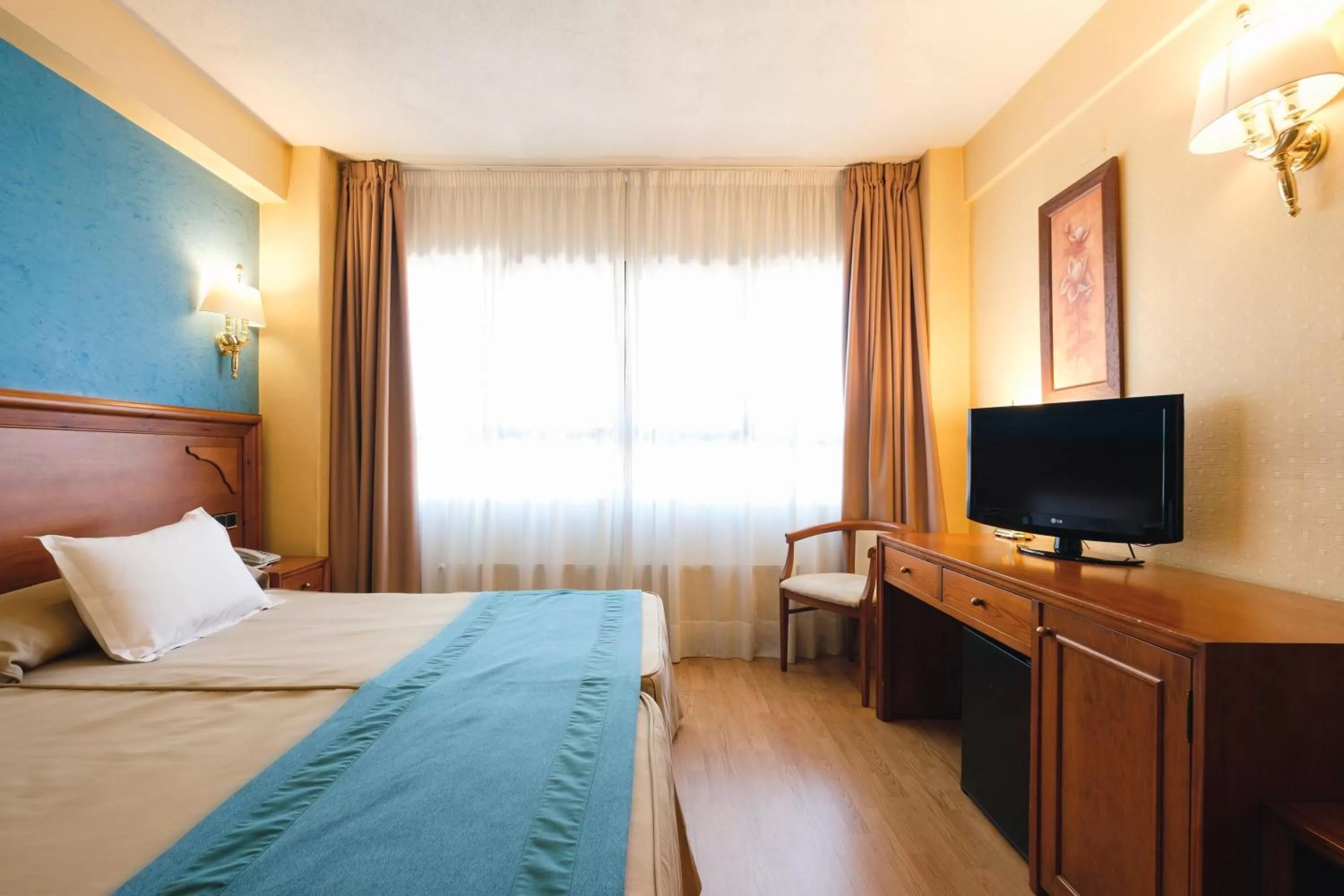 Bed in Hotel Corregidor