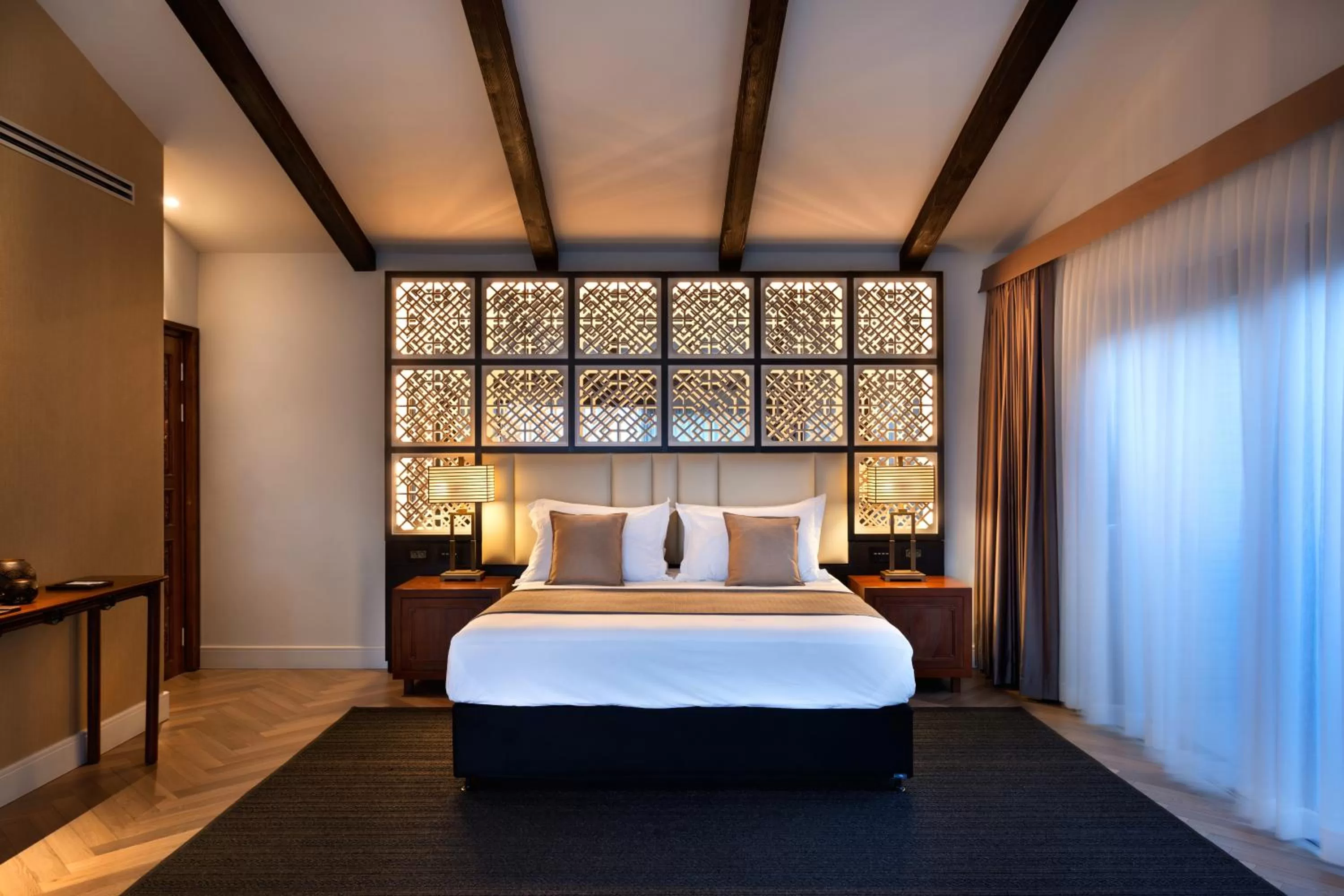 Bed in Herbert Samuel Royal Shangri-La Eilat