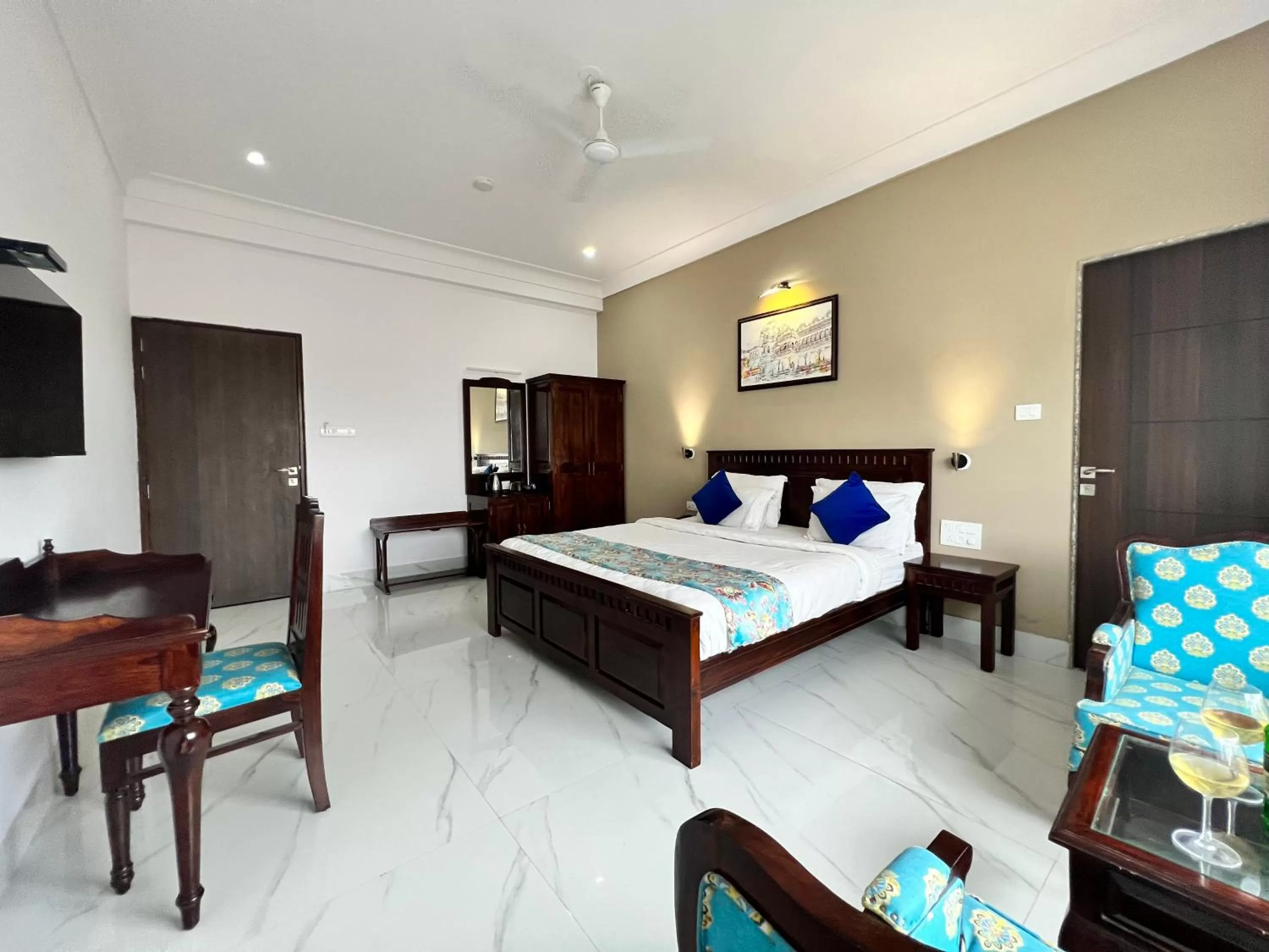 Bedroom in Revaas Lake View Boutique Stay