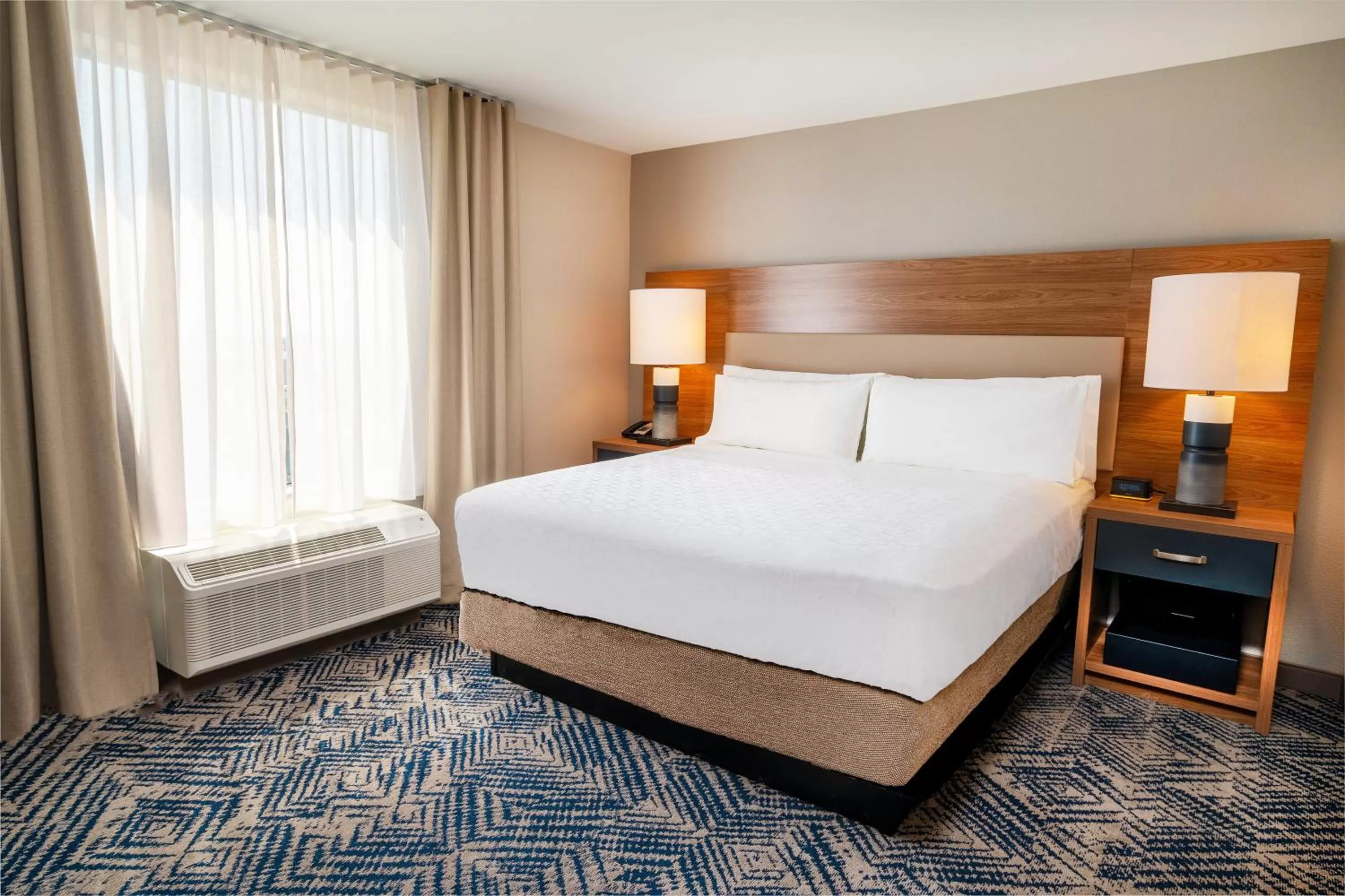 Photo of the whole room, Bed in Candlewood Suites - Las Vegas - E Tropicana by IHG