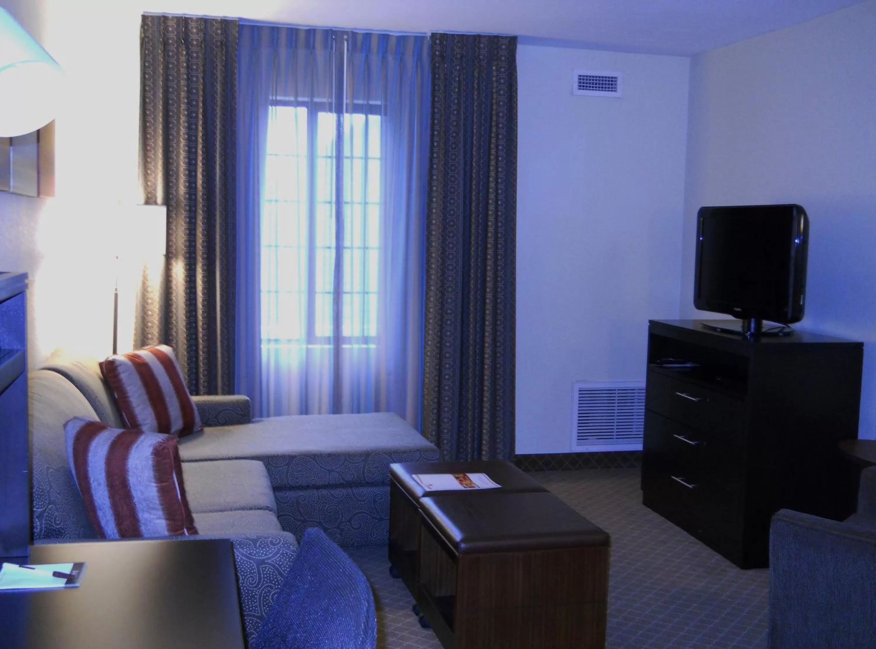 Photo of the whole room in Staybridge Suites Columbus-Airport by IHG