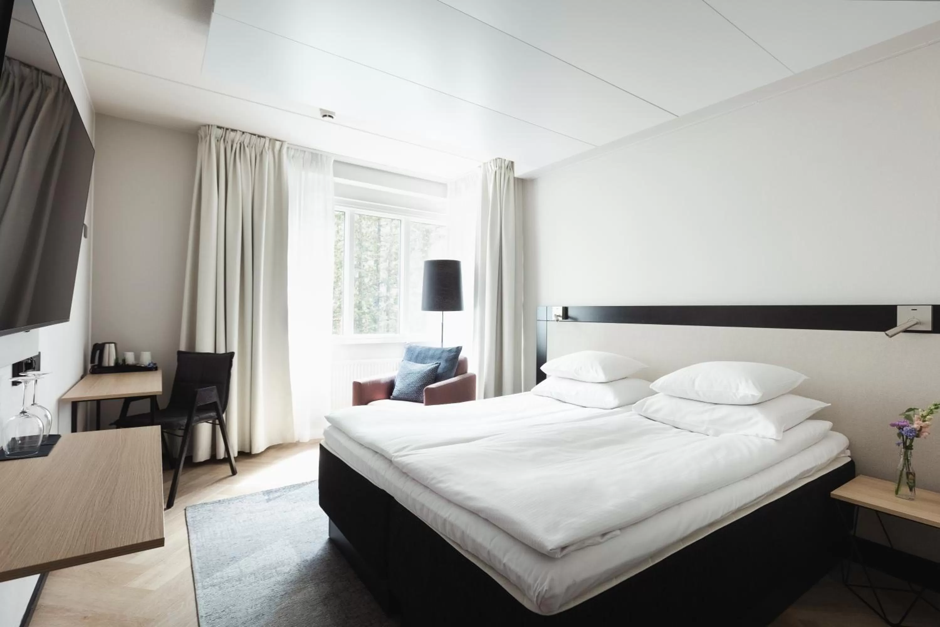 Bed in GLO Hotel Art