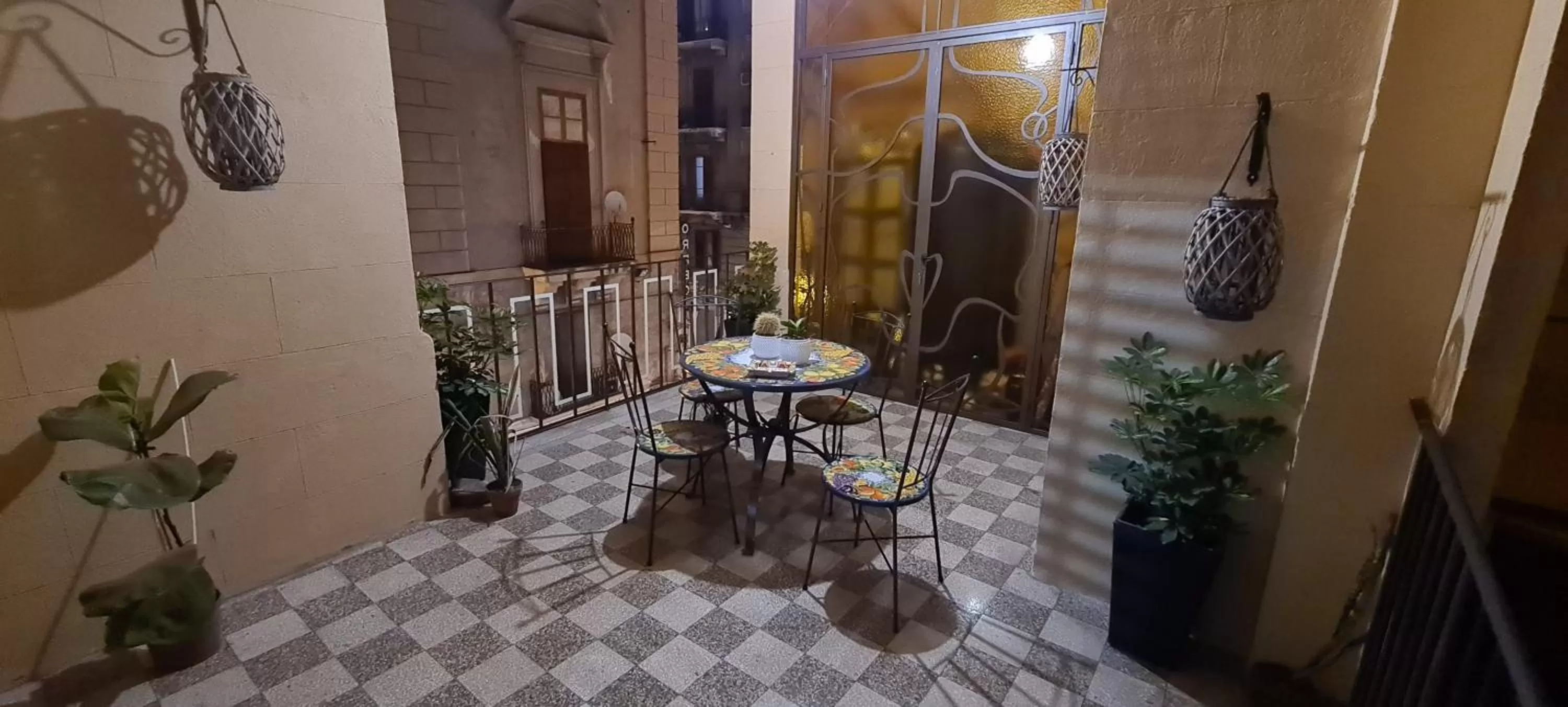 Balcony/Terrace in Ballarò Guest House