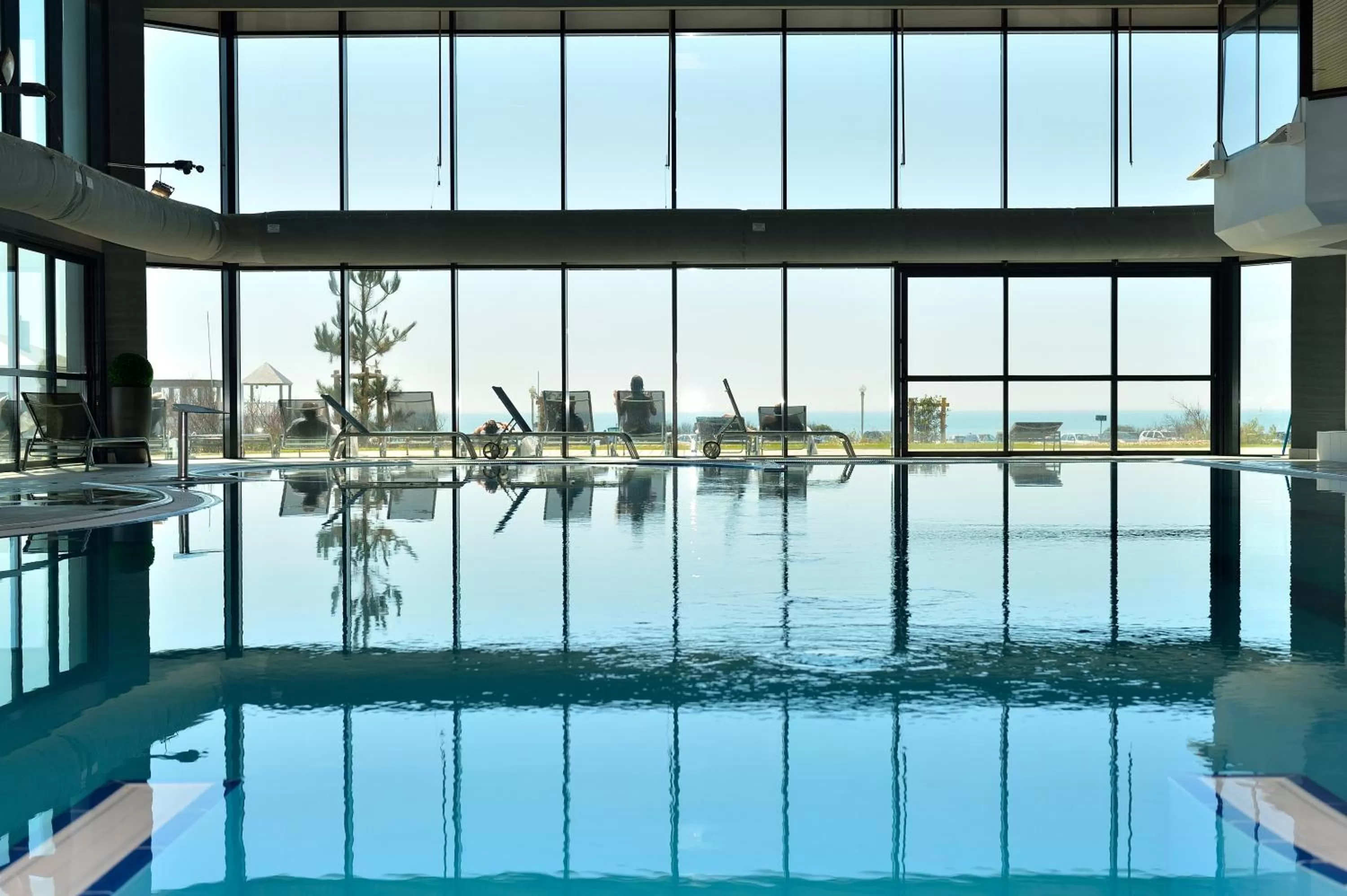Swimming pool in Côte Ouest Thalasso & Spa Les Sables d'Olonne - MGallery Collection