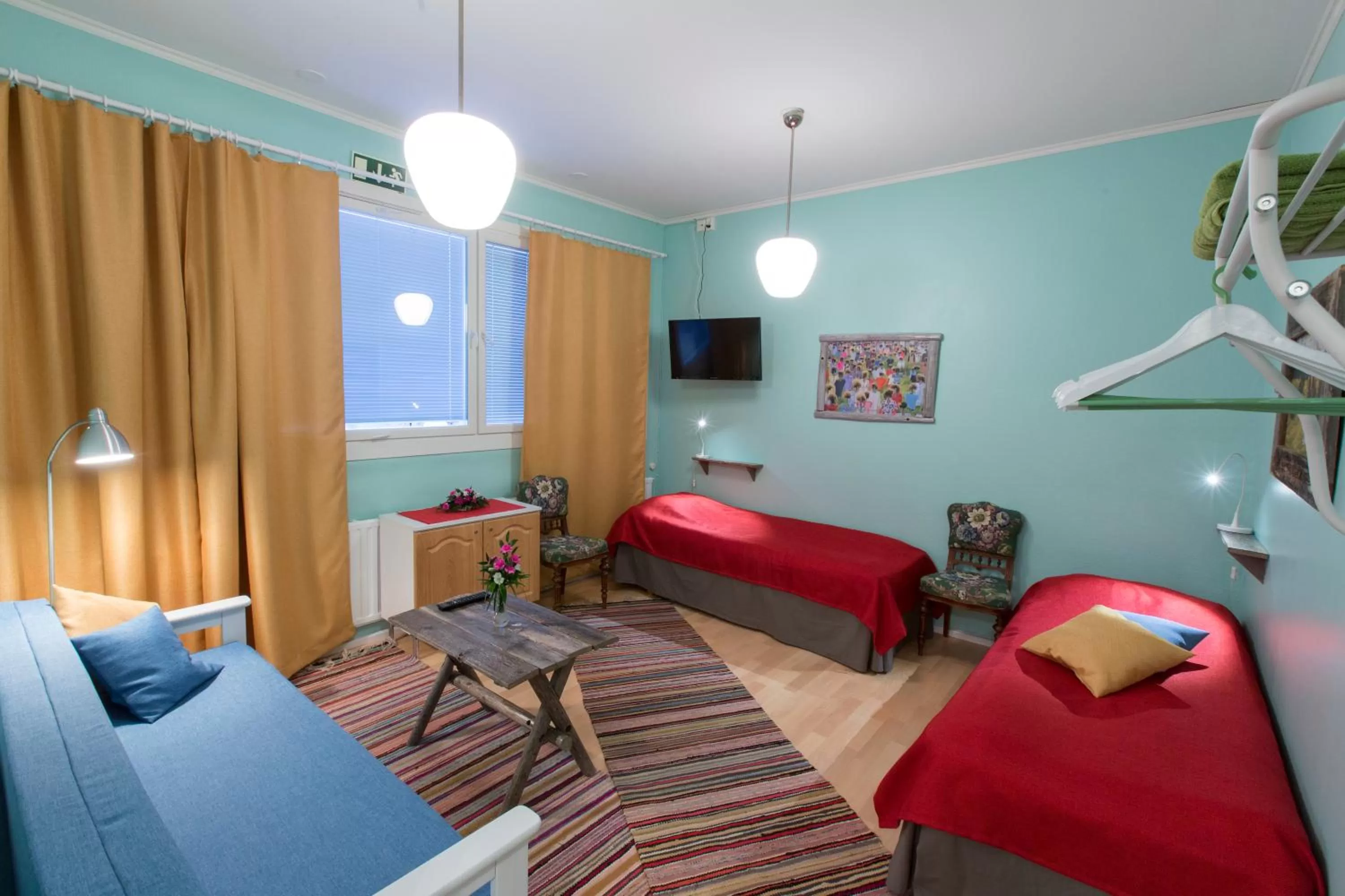 Photo of the whole room, Bed in Matkustajakoti Kuutamo Guesthouse