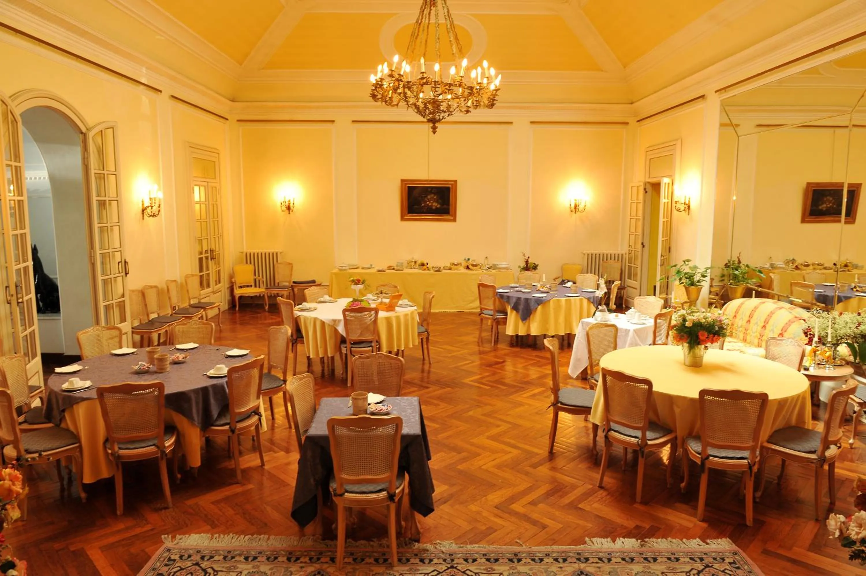 Restaurant/places to eat in Grande Albergo Quattro Stagioni