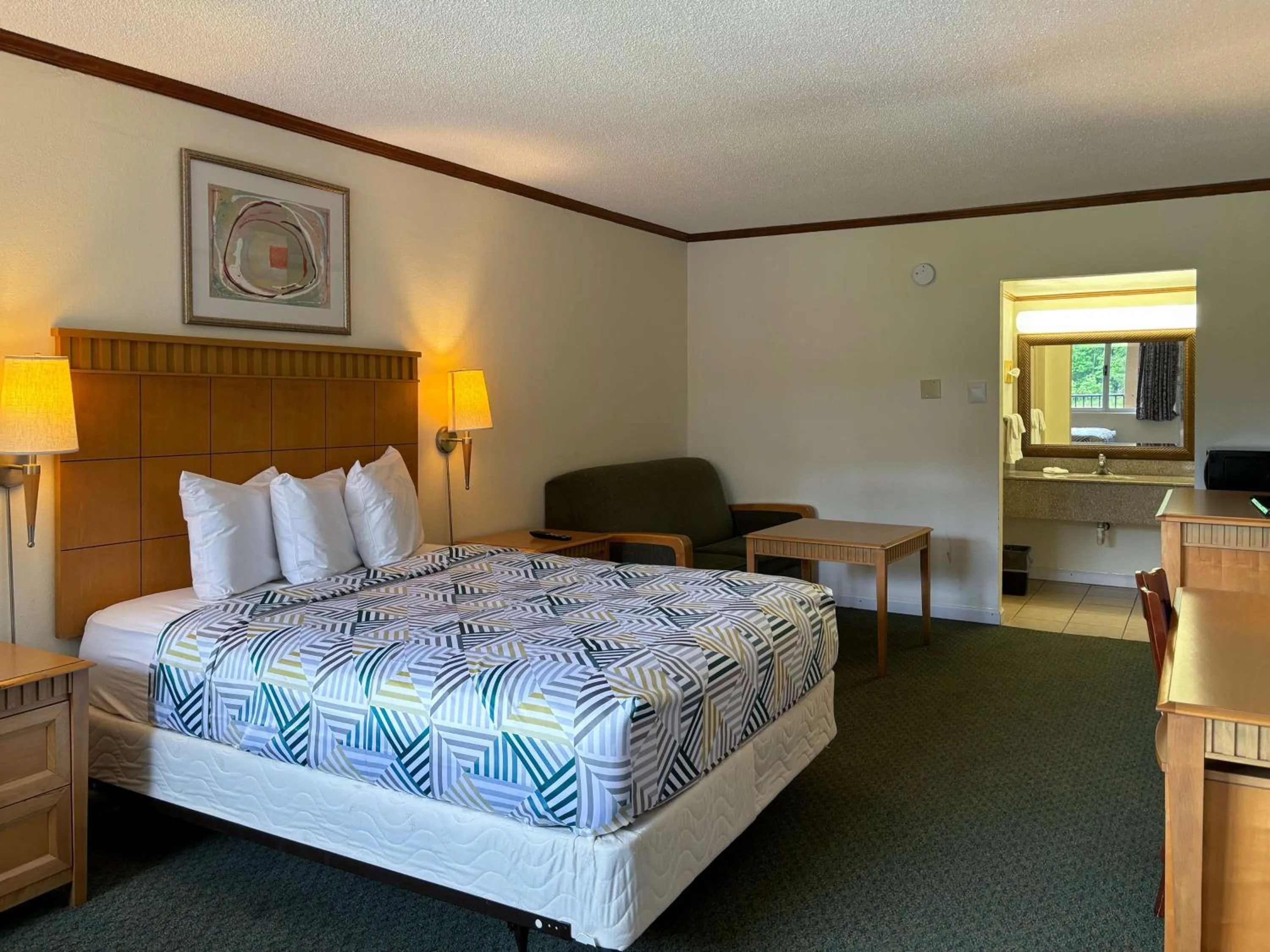 Bedroom, Bed in Americas Best Value Inn-Pocomoke City