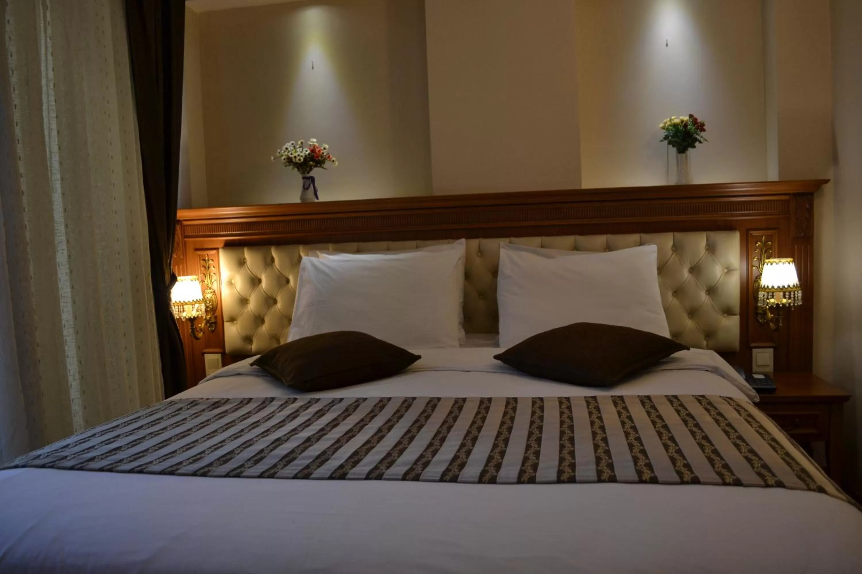 Bed in Seven Days Hotel - İstanbul