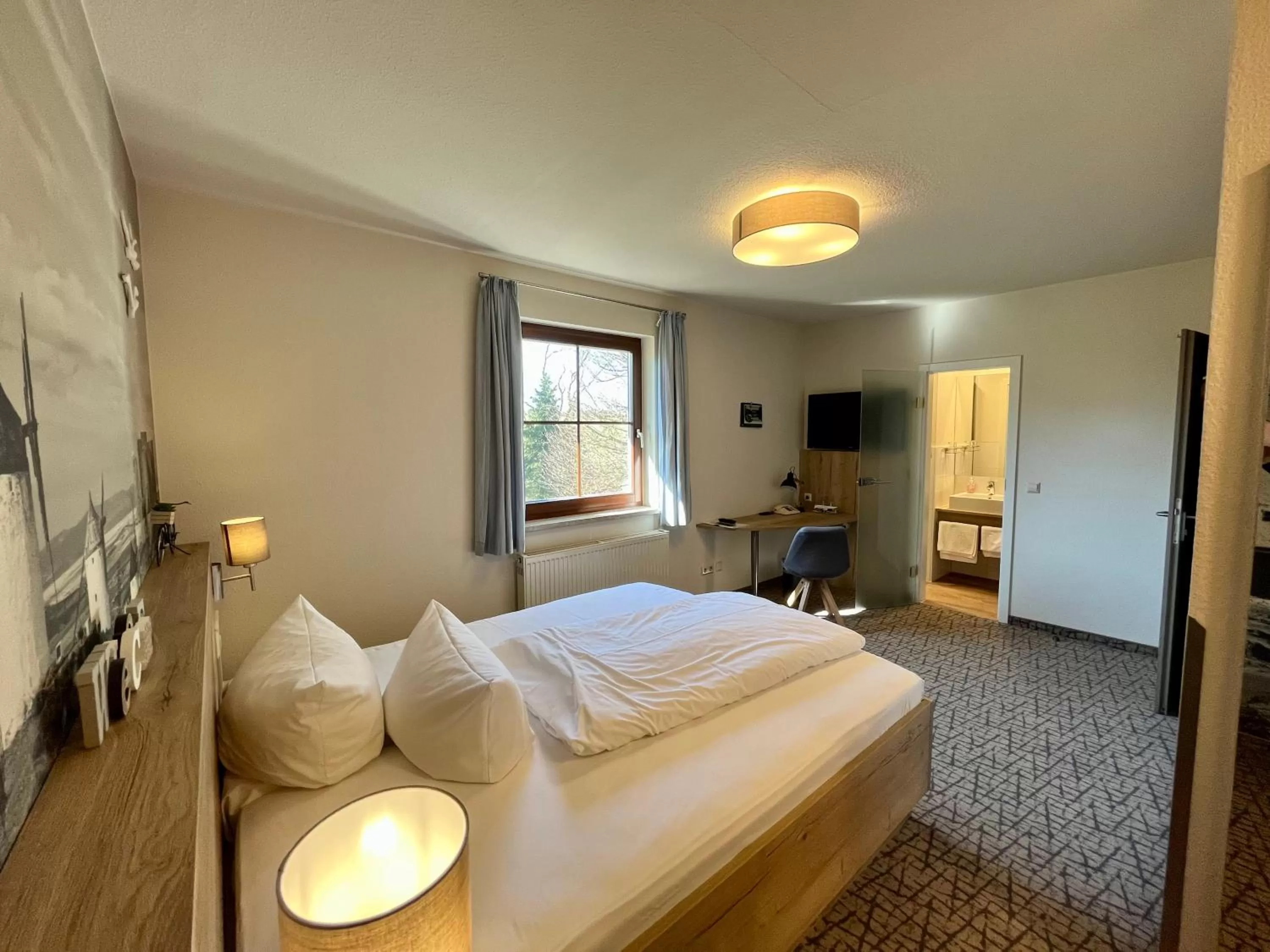 Photo of the whole room, Bed in Hotel in der Mühle