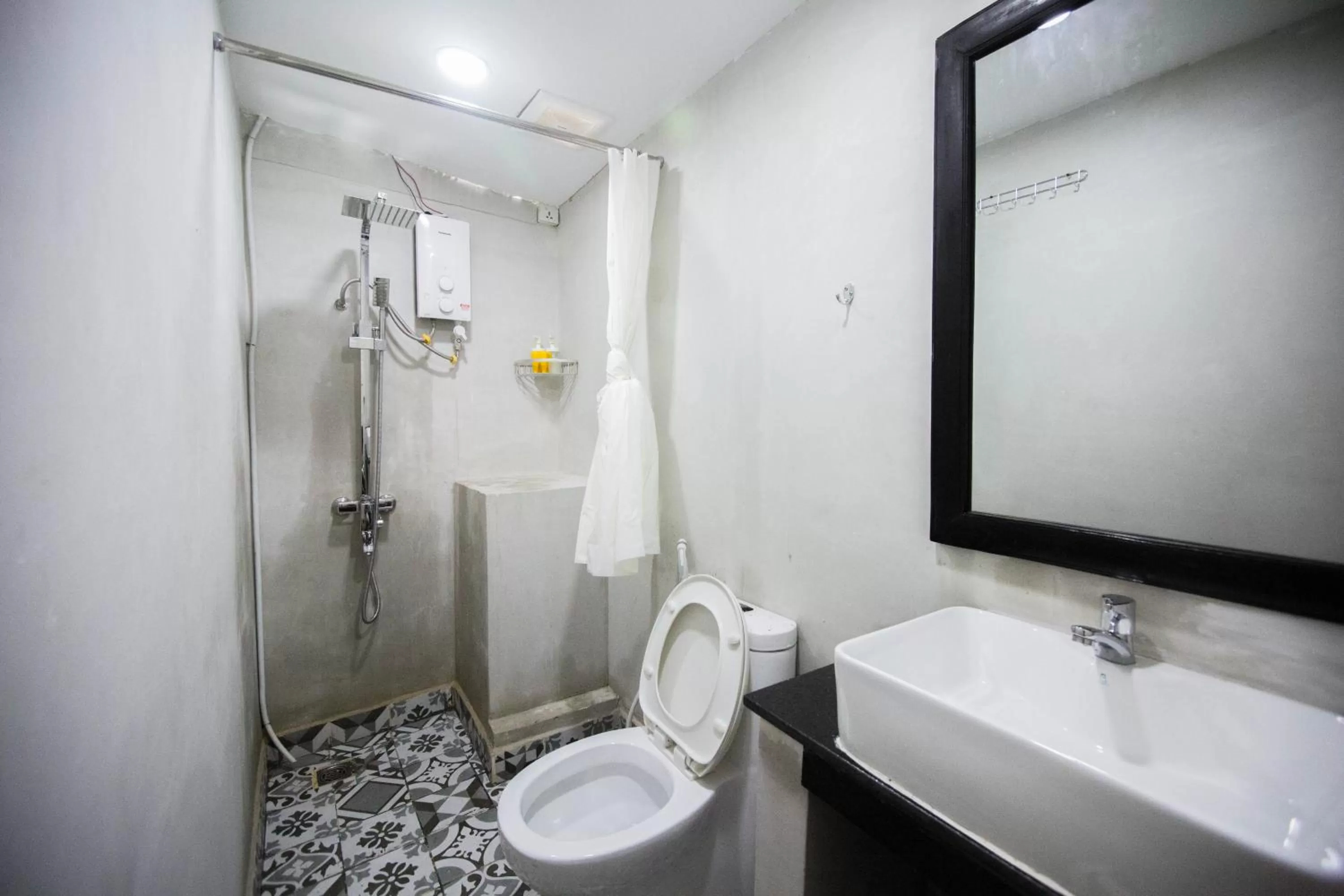 Bathroom in The Artist Residence