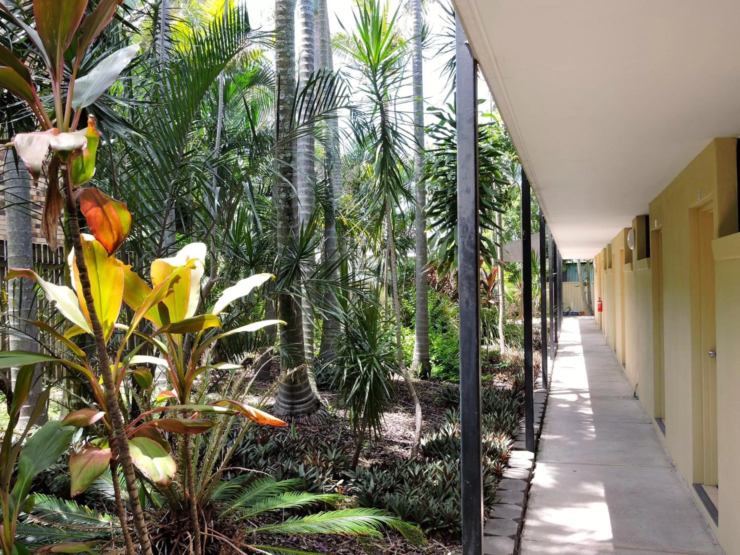 Facade/entrance in Best Western Airport 85 Motel