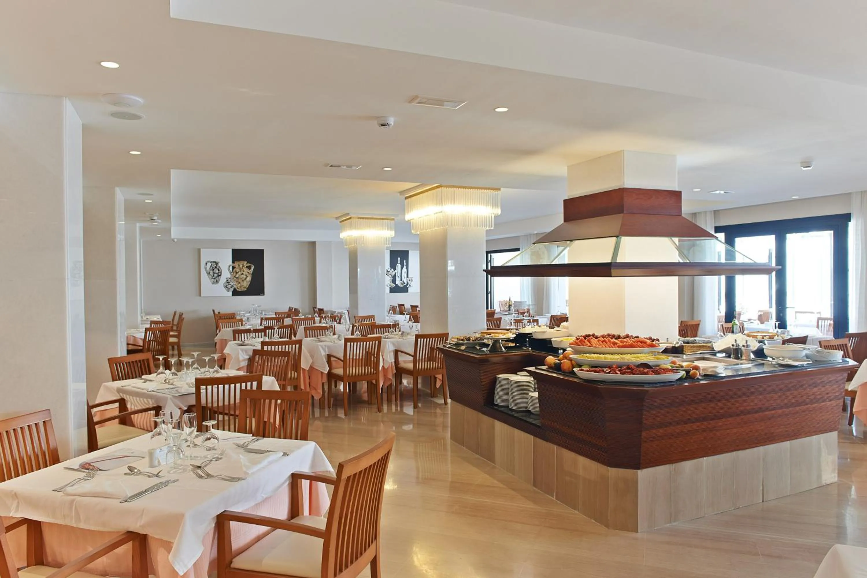 Restaurant/places to eat in Hipotels Hipocampo - Adults Only