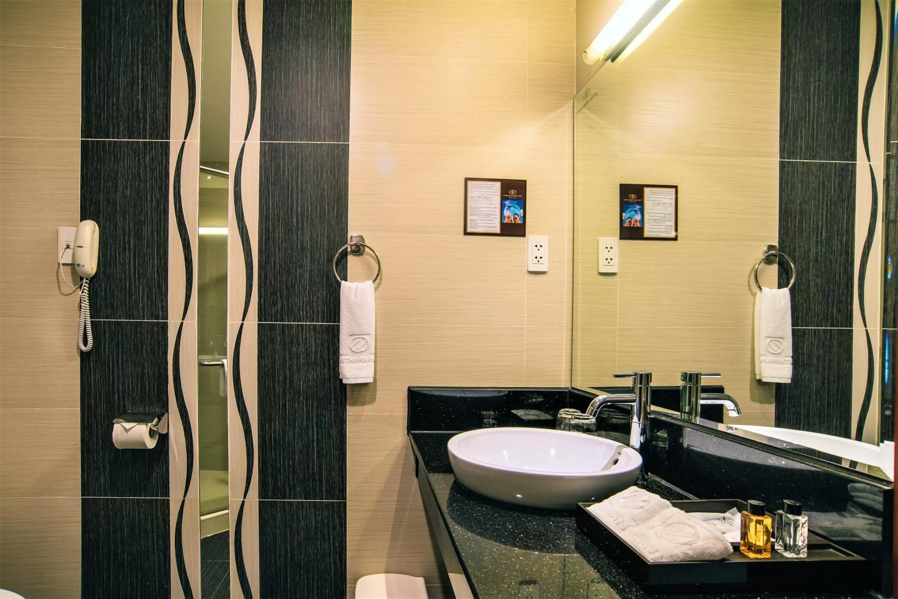 Bathroom in Northern Saigon Hotel