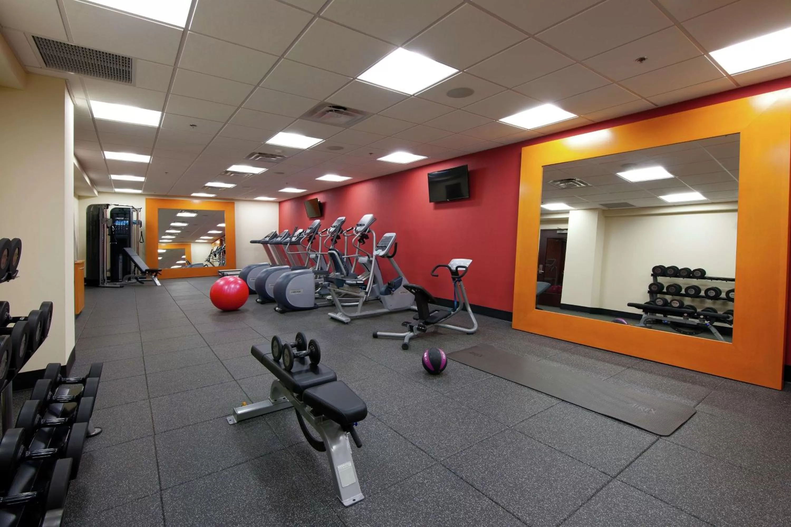 Fitness centre/facilities in Hilton Garden Inn Pittsburgh Downtown