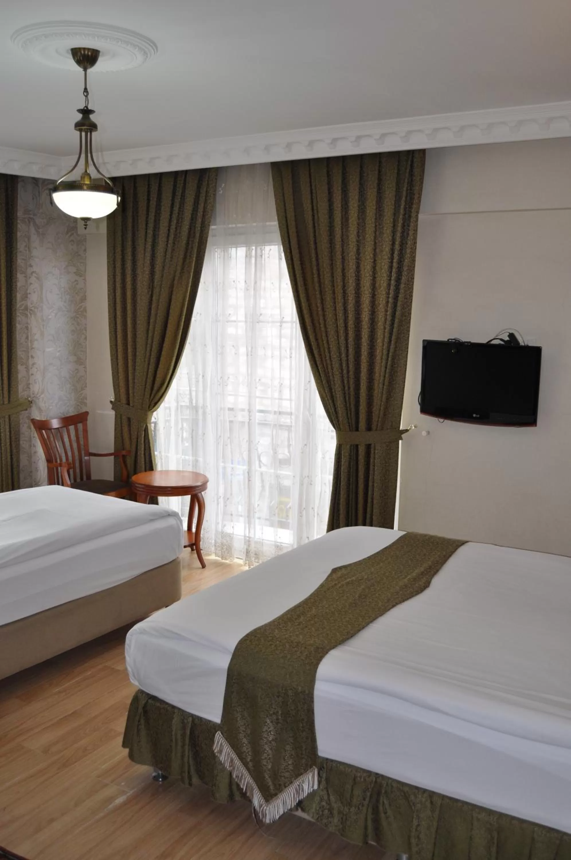 bunk bed in Basileus Hotel