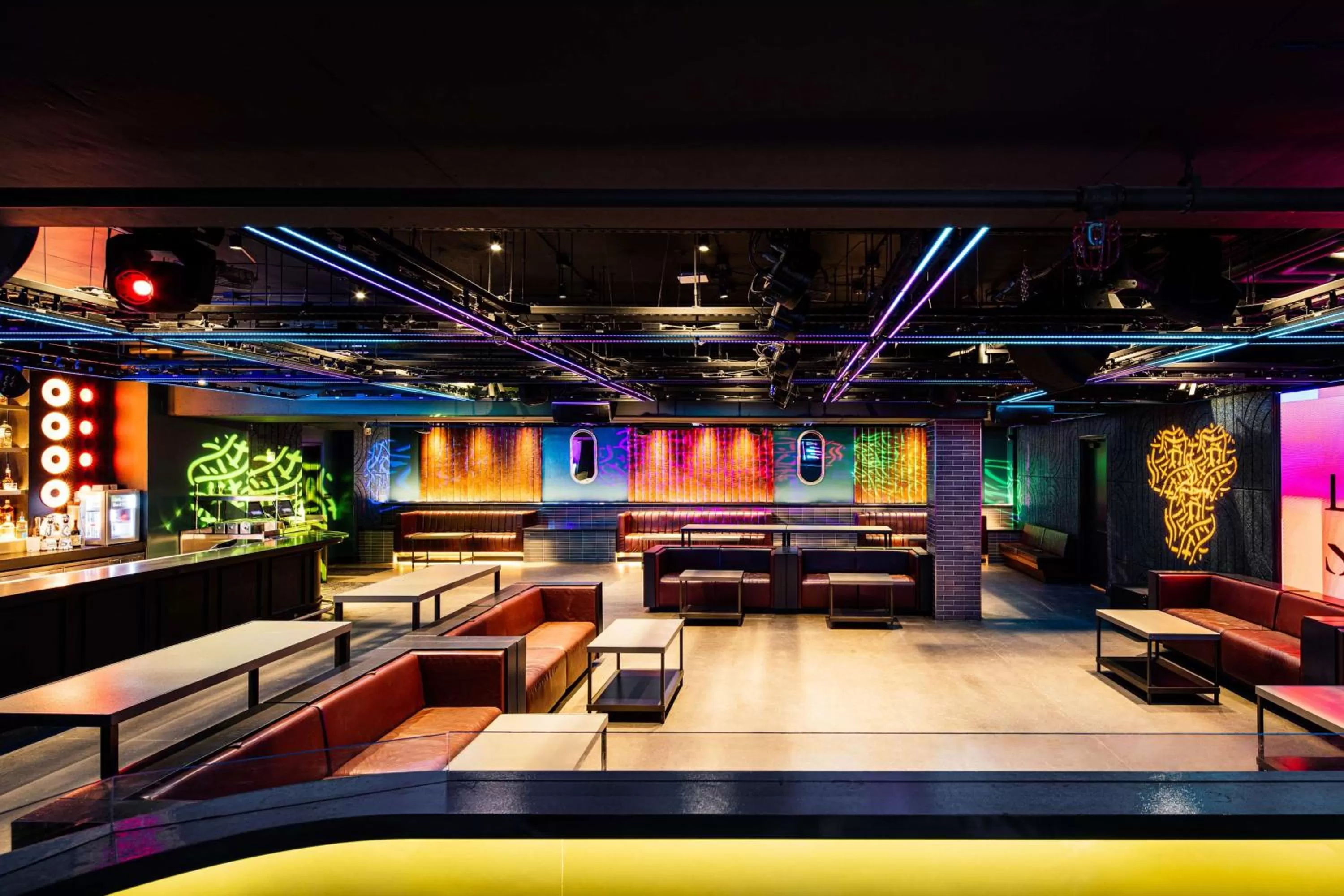 Nightclub / DJ in Dream Nashville, by Hyatt