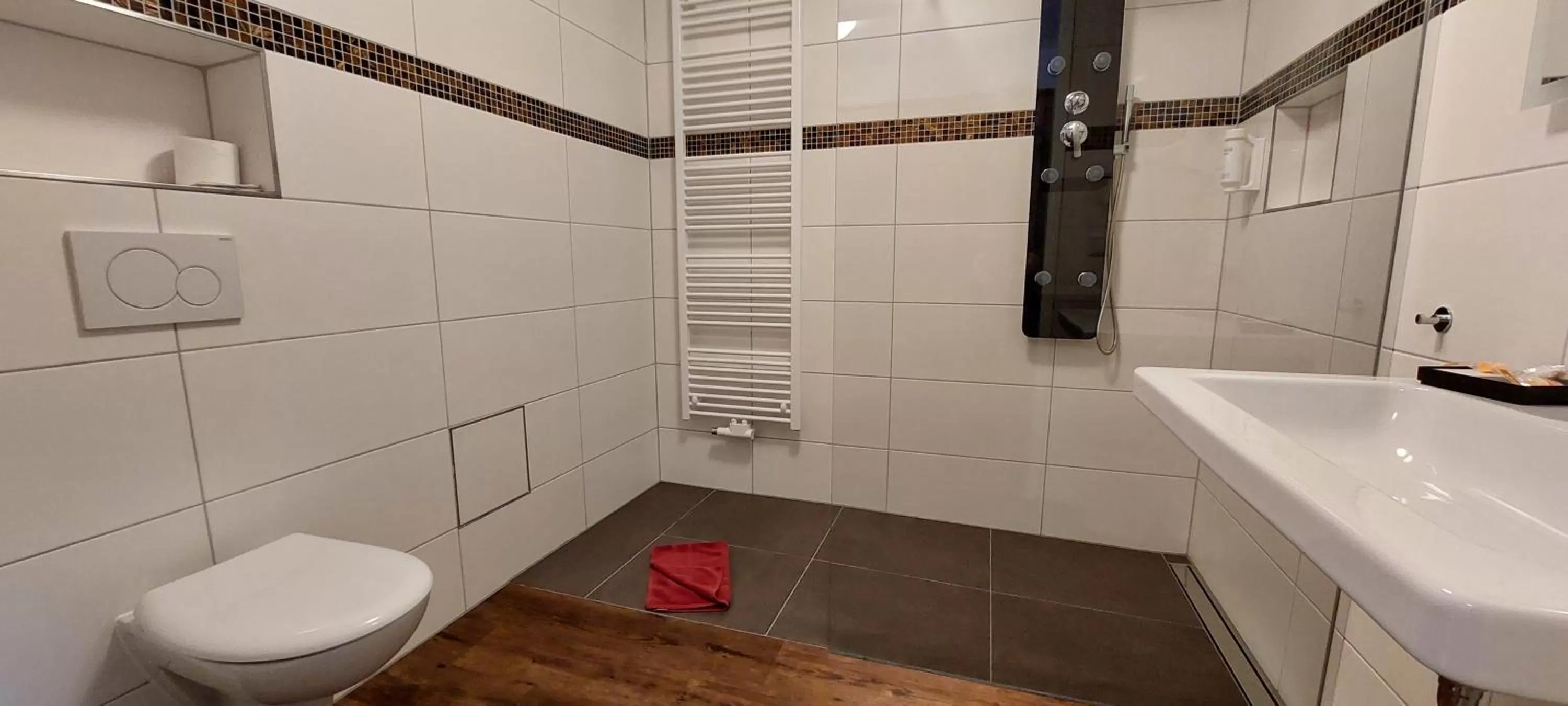 Bathroom in Hotel Amber Altstadt