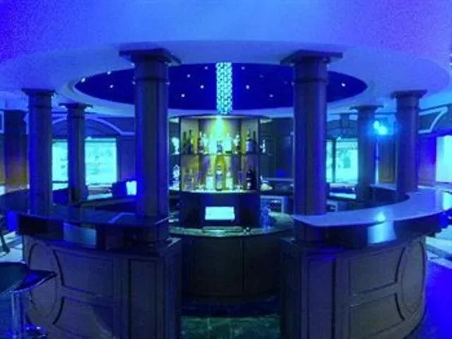 Lounge or bar, Lounge/Bar in Hotel Claresta