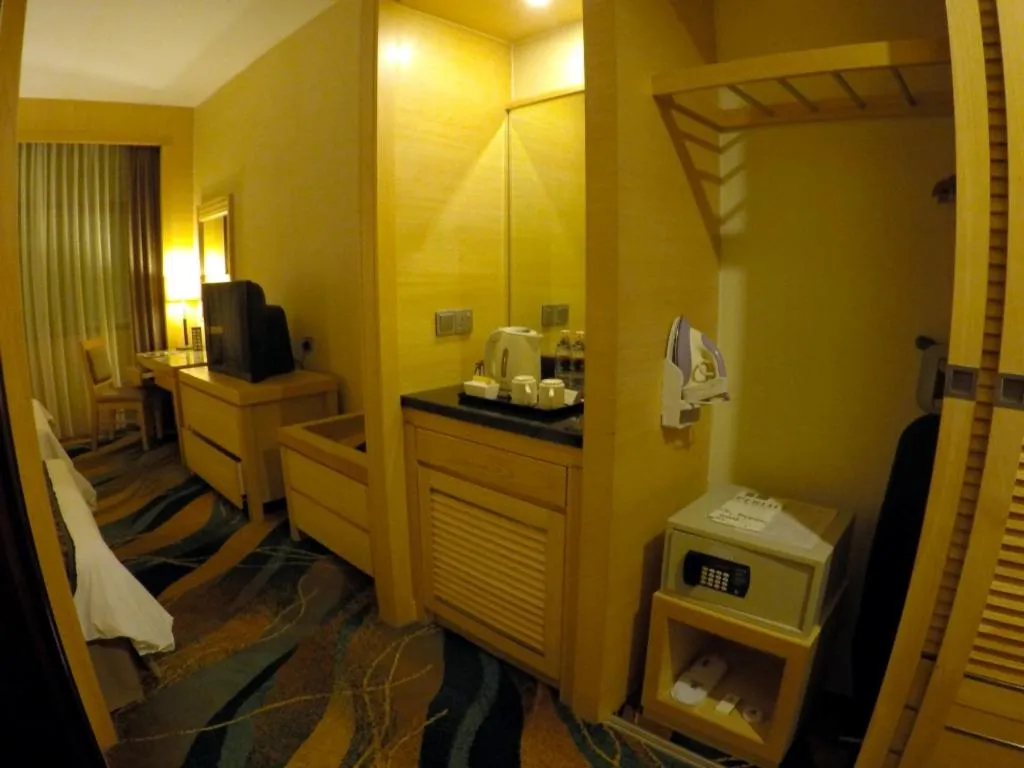 Imperial Palace Hotel