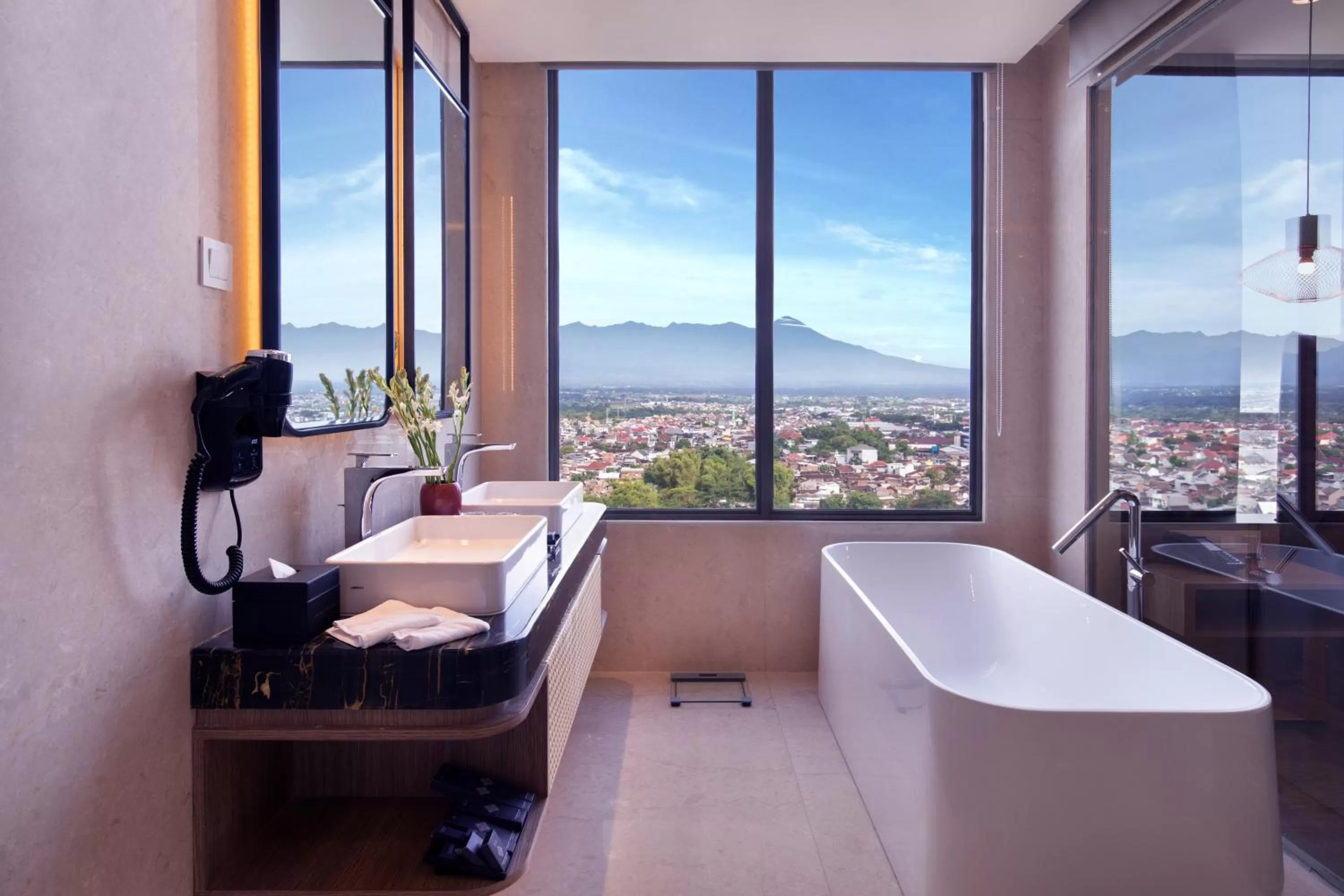 Bathroom in Grand Mercure Malang