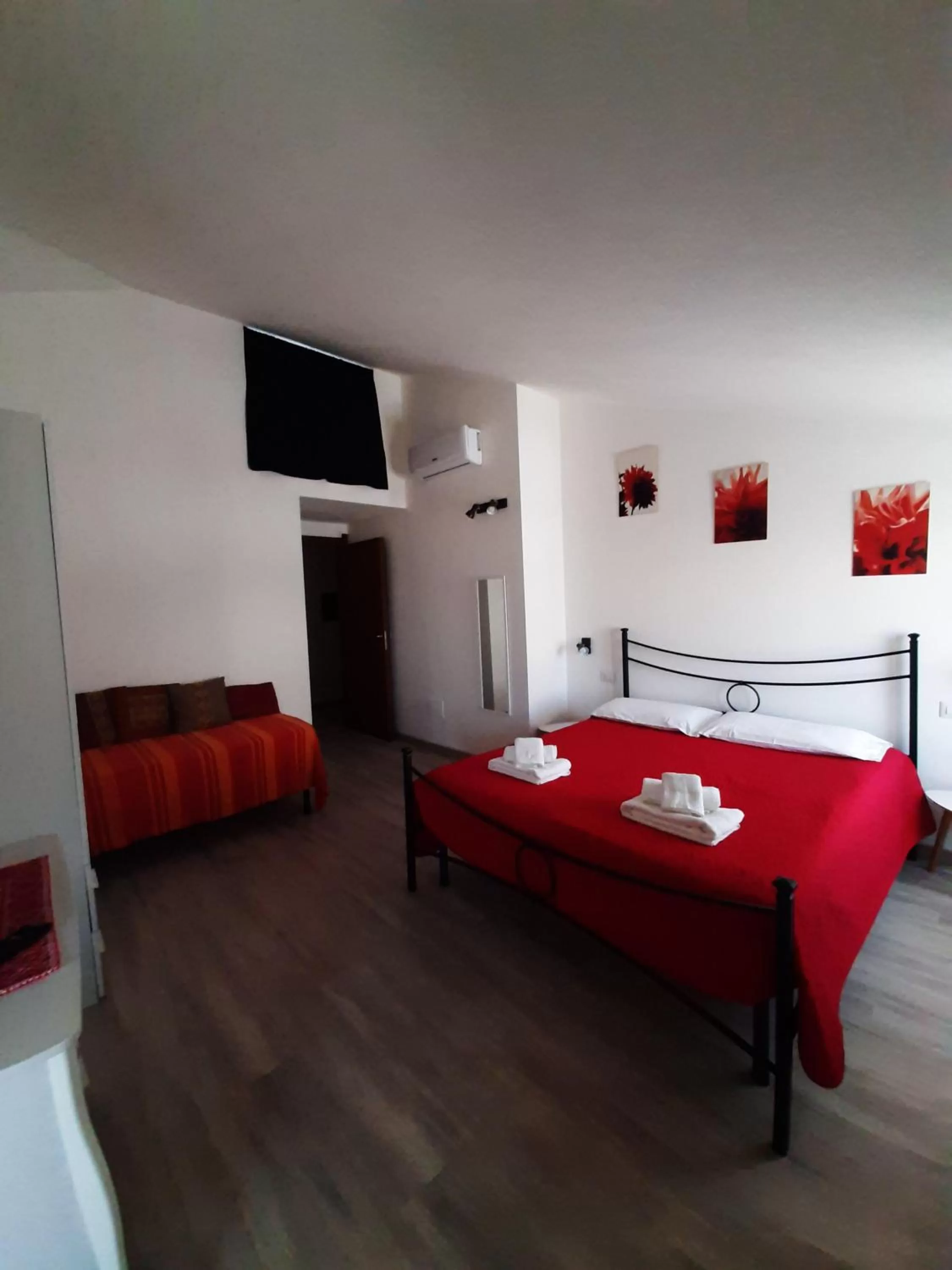 Other, Bed in Cuscino e Cappuccino B&B