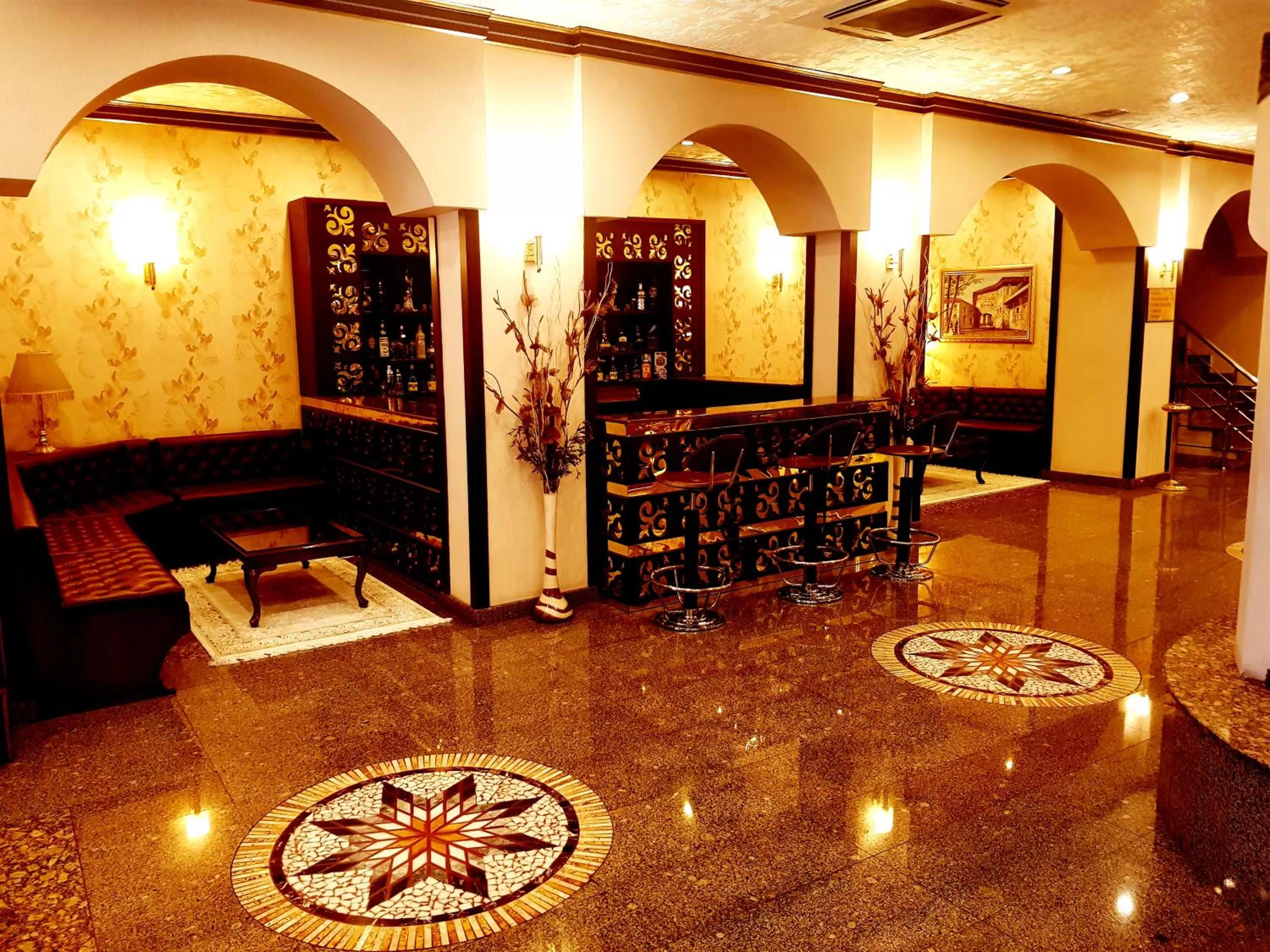 Lounge or bar in Business Park Hotel