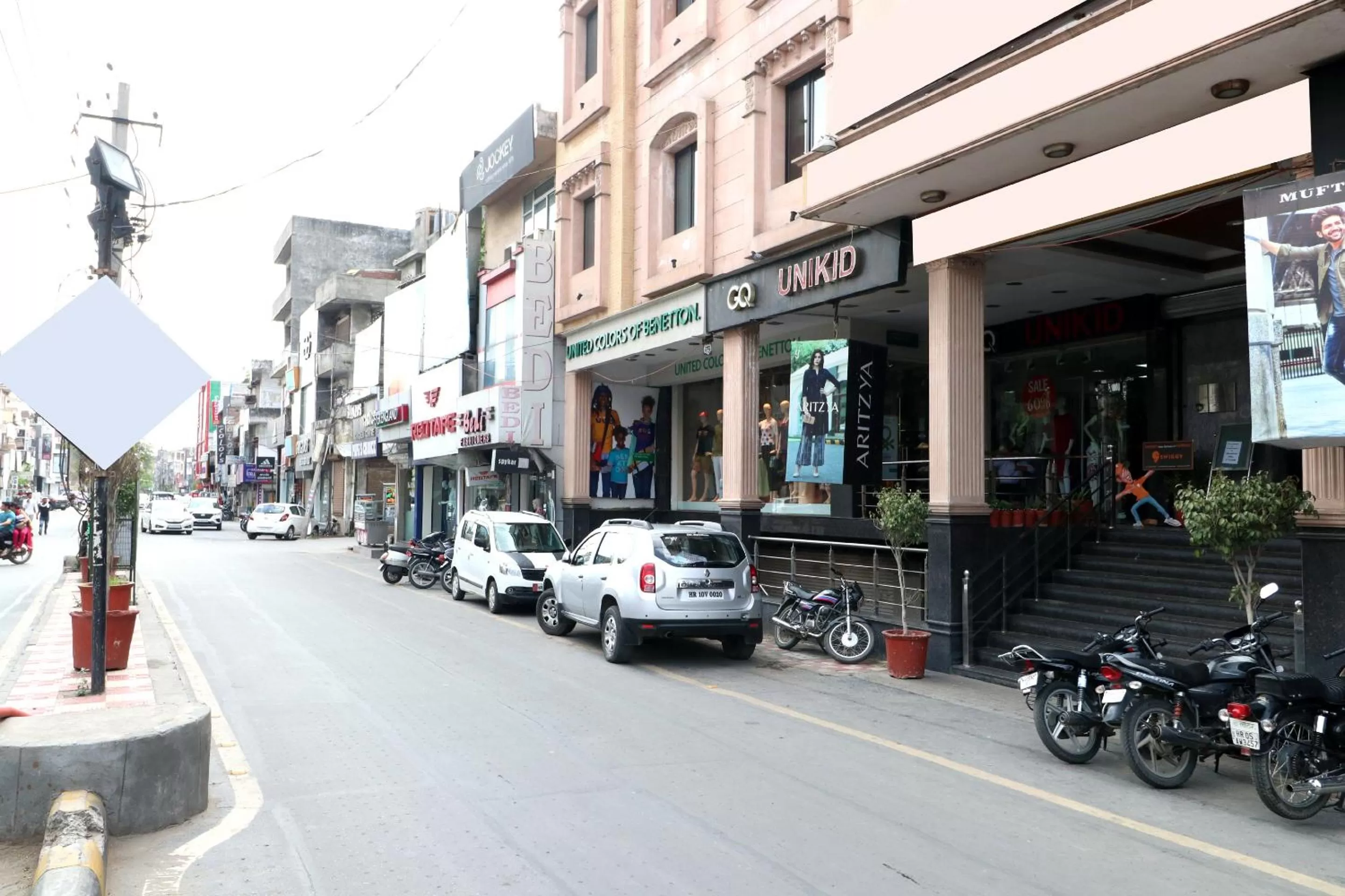 Facade/entrance in Hotel Leela Grande
